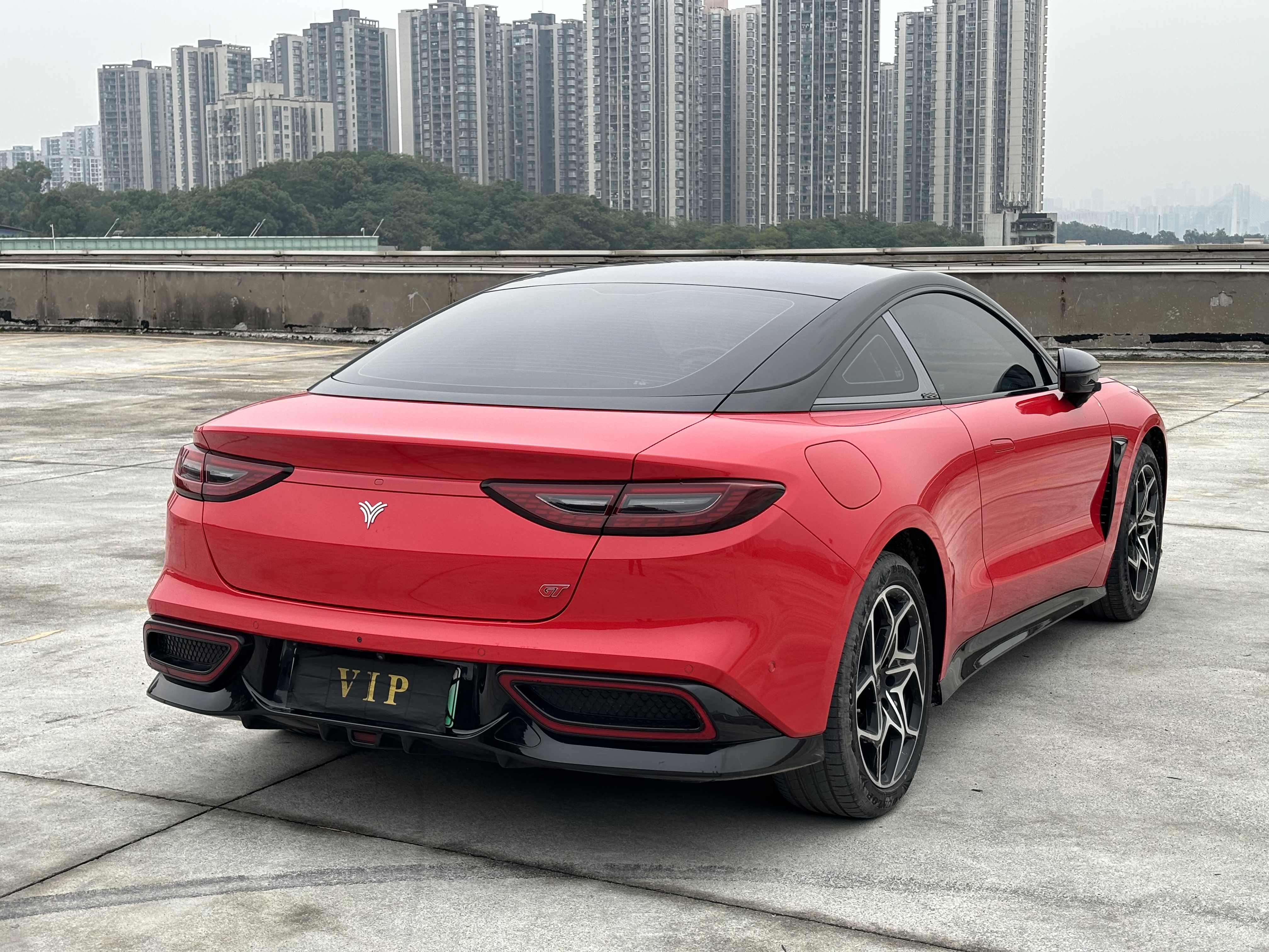 哪吒汽车 哪吒GT 2023 汽车图片 #6