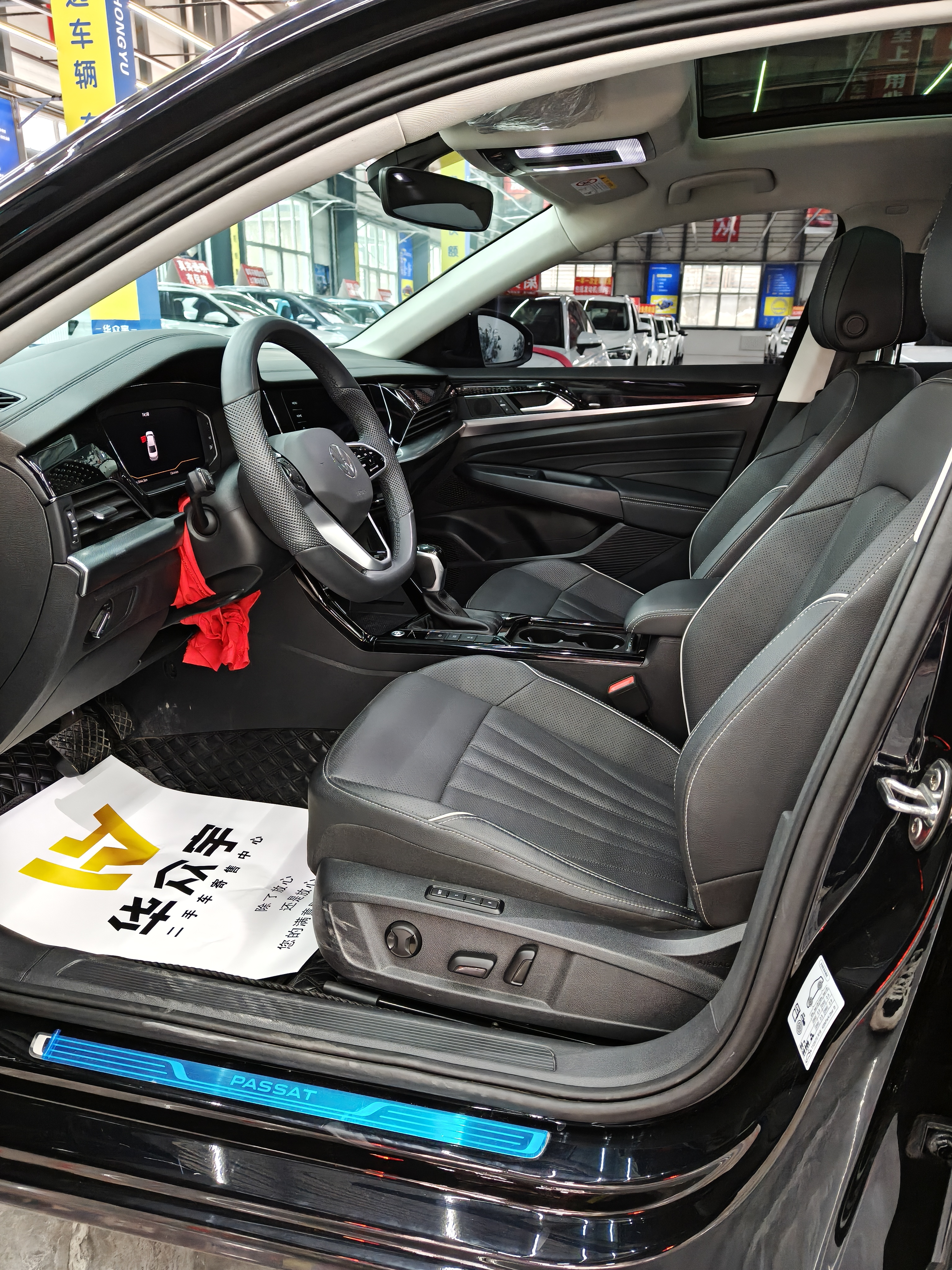 Volkswagen Passat 2024 car image #6