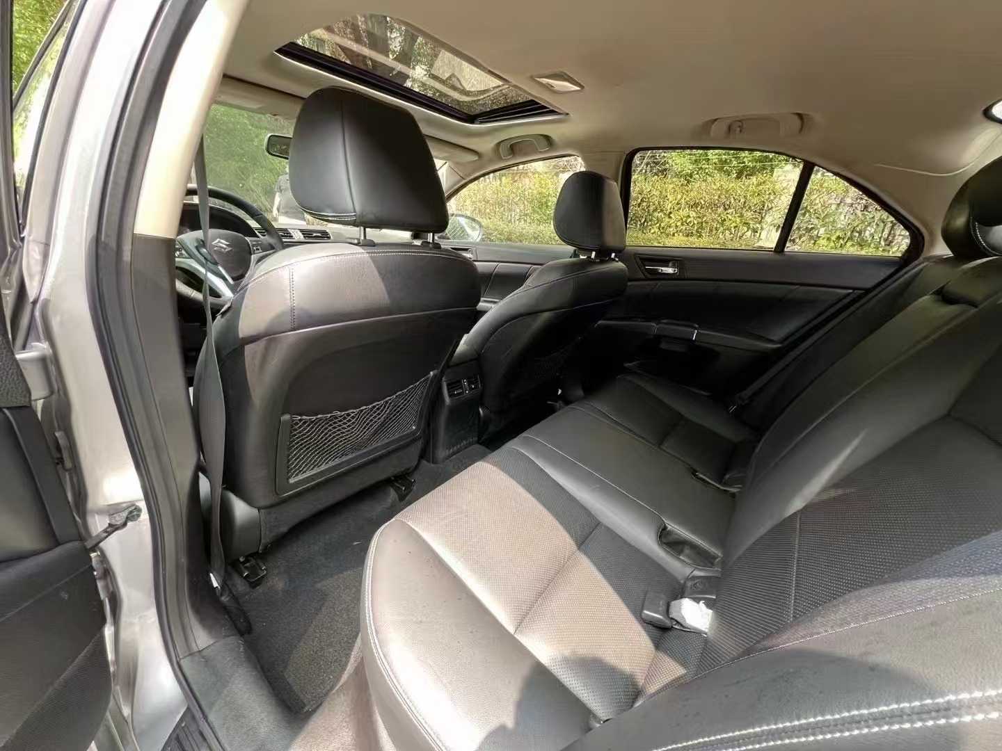 铃木 凯泽西 2016 汽车图片 #6