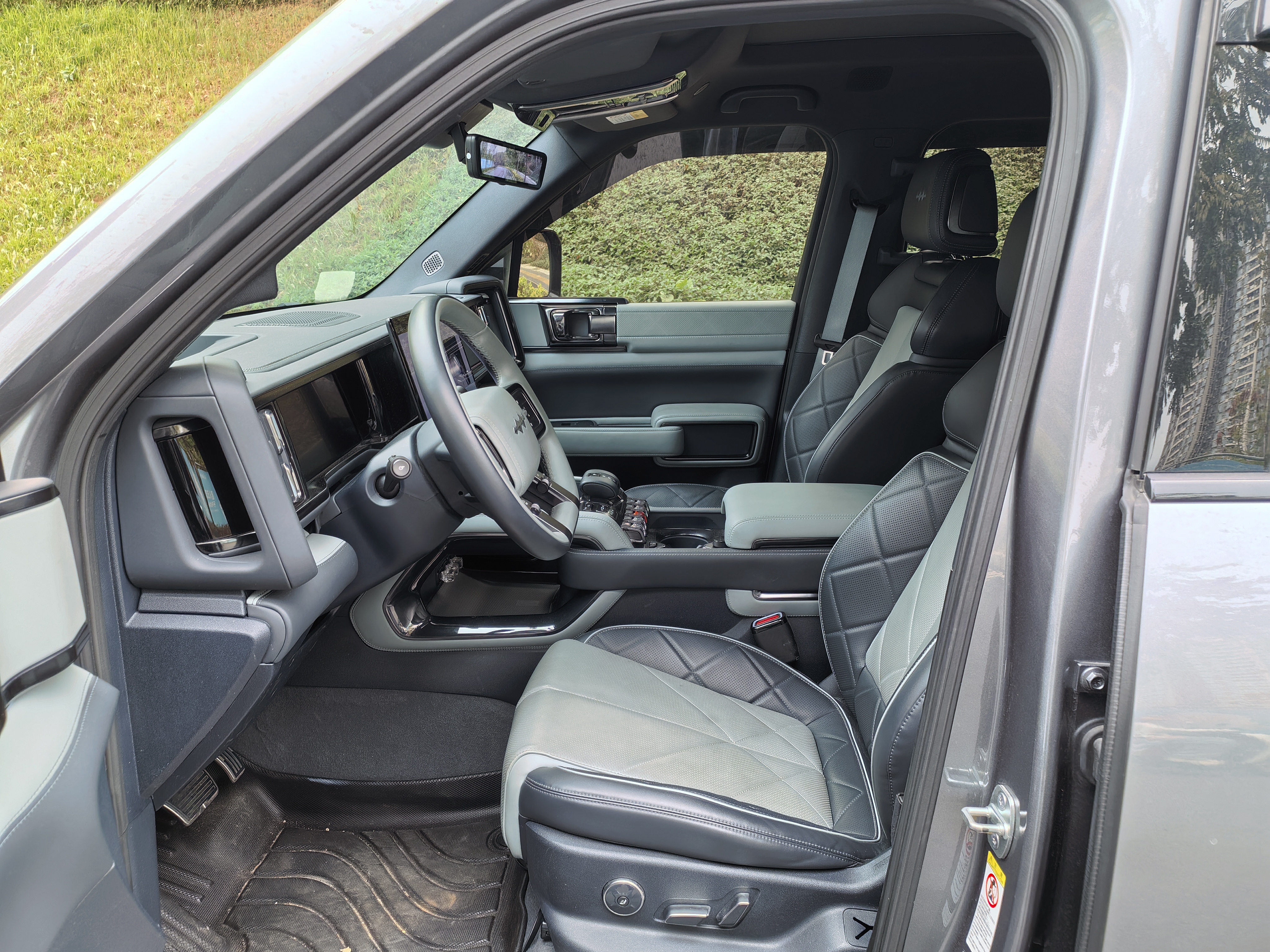 FangChengBao Leopard 5 2023 car image #6