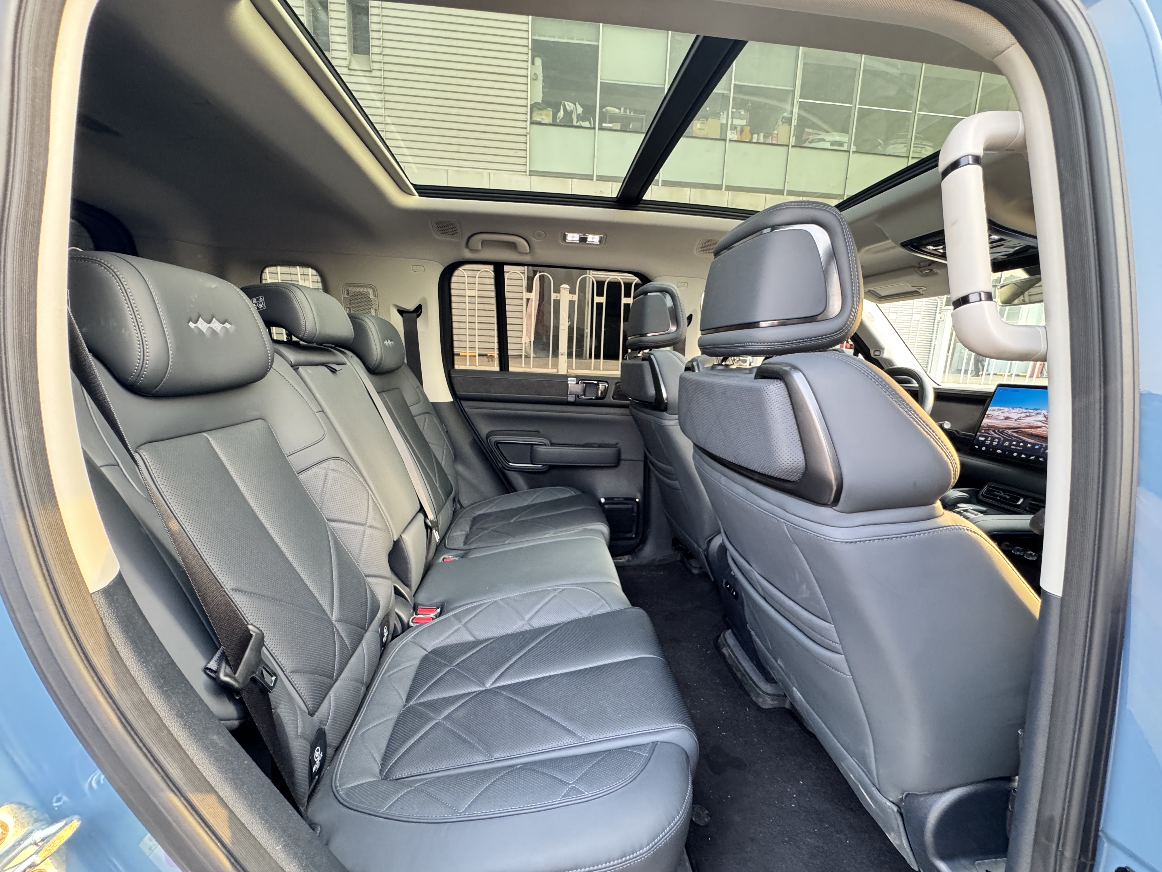 FangChengBao Leopard 5 2025 car image #6