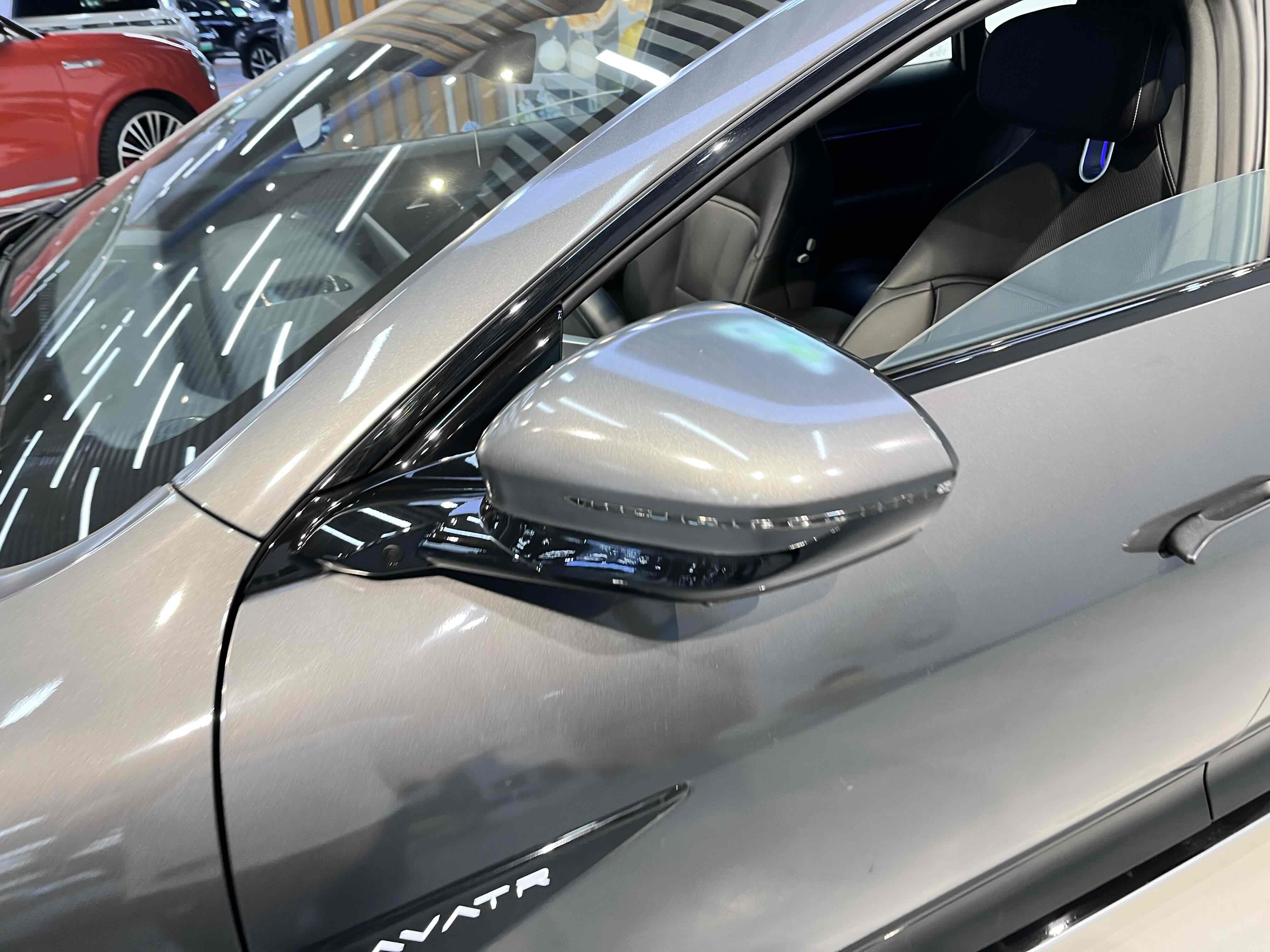 Avatr 12 2024 car image #6