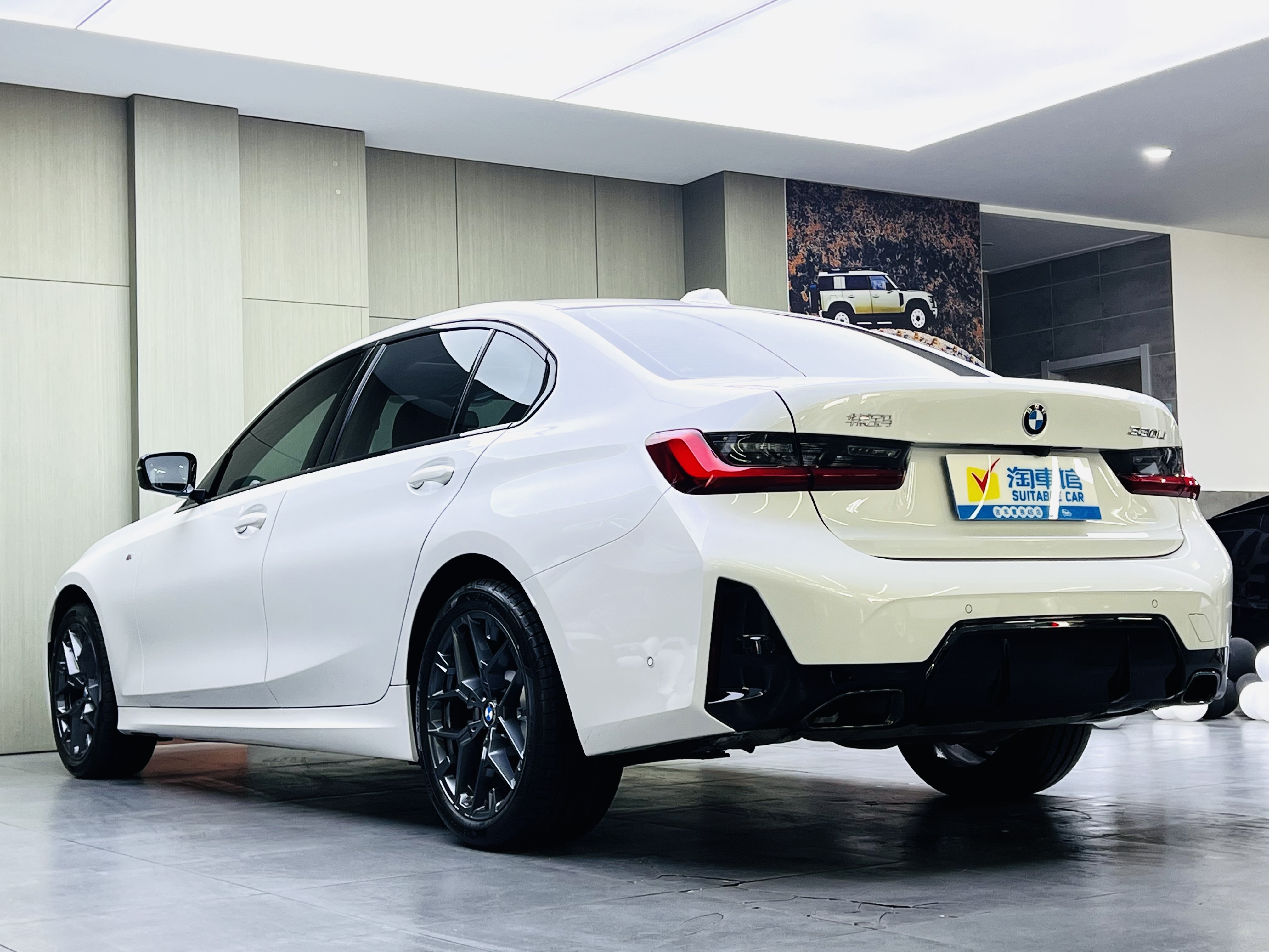 BMW 3 Series 2025 #6 BMW 3 Series 2025 car image #6