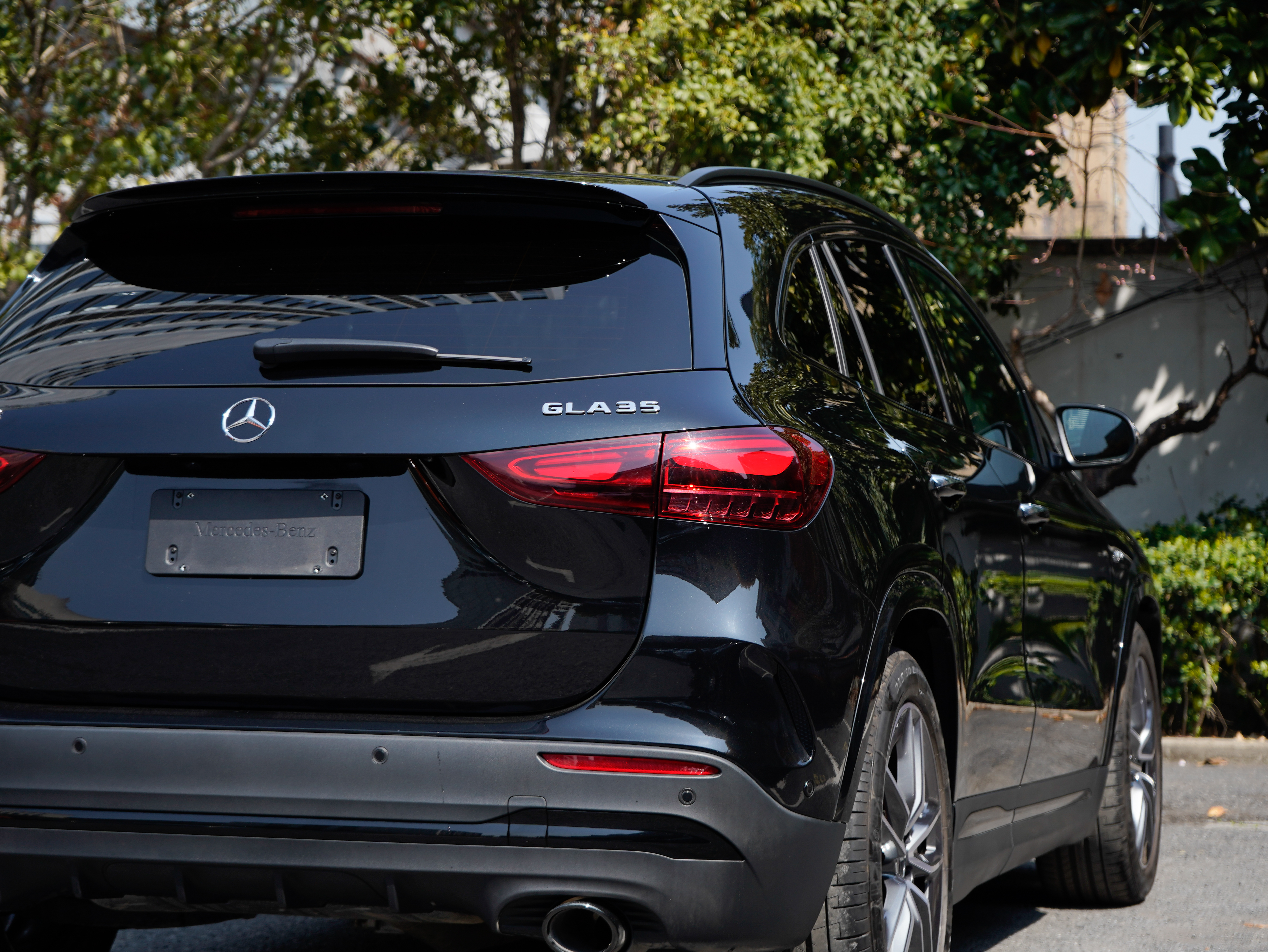 Mercedes-Benz GLA AMG 2024 car image #6