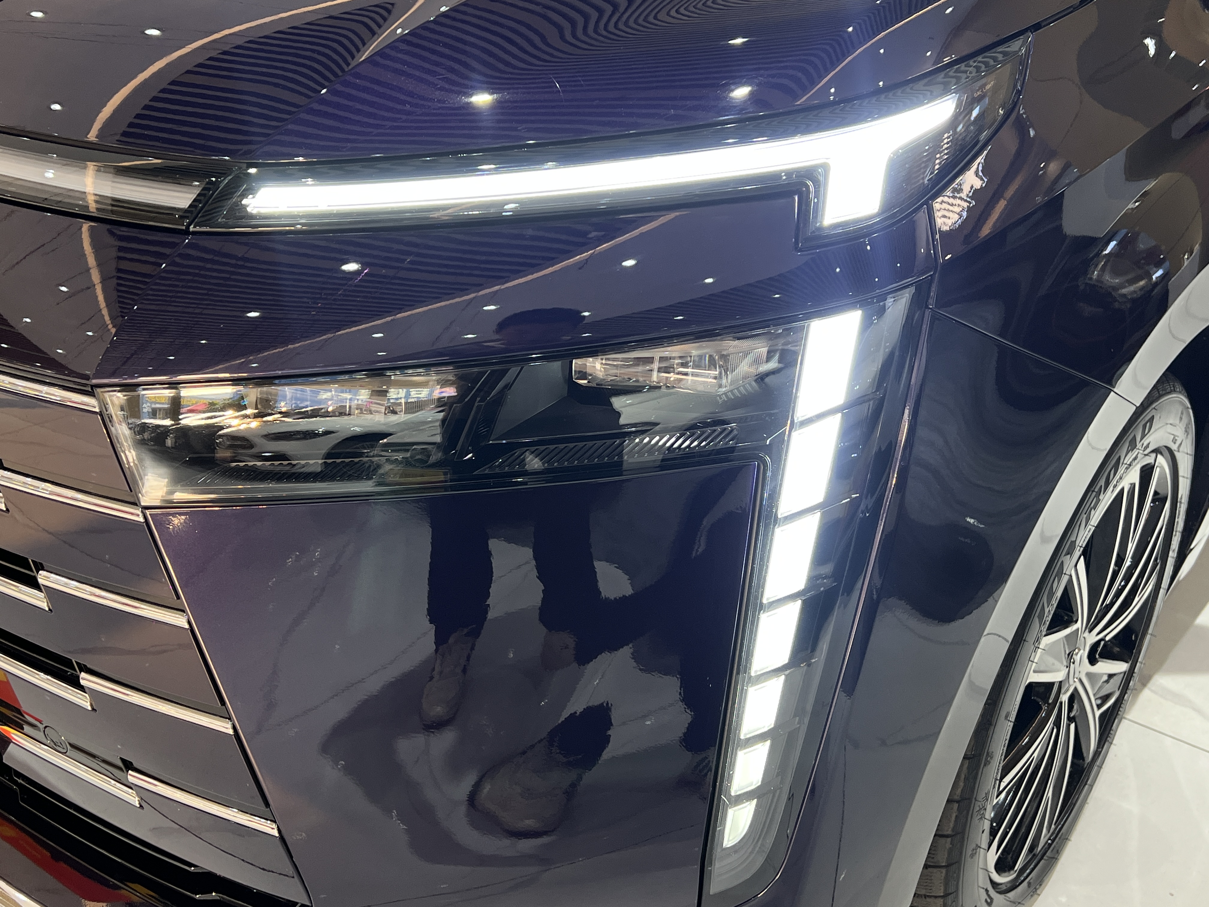 GAC Trumpchi E8 New Energy 2024 car image #6