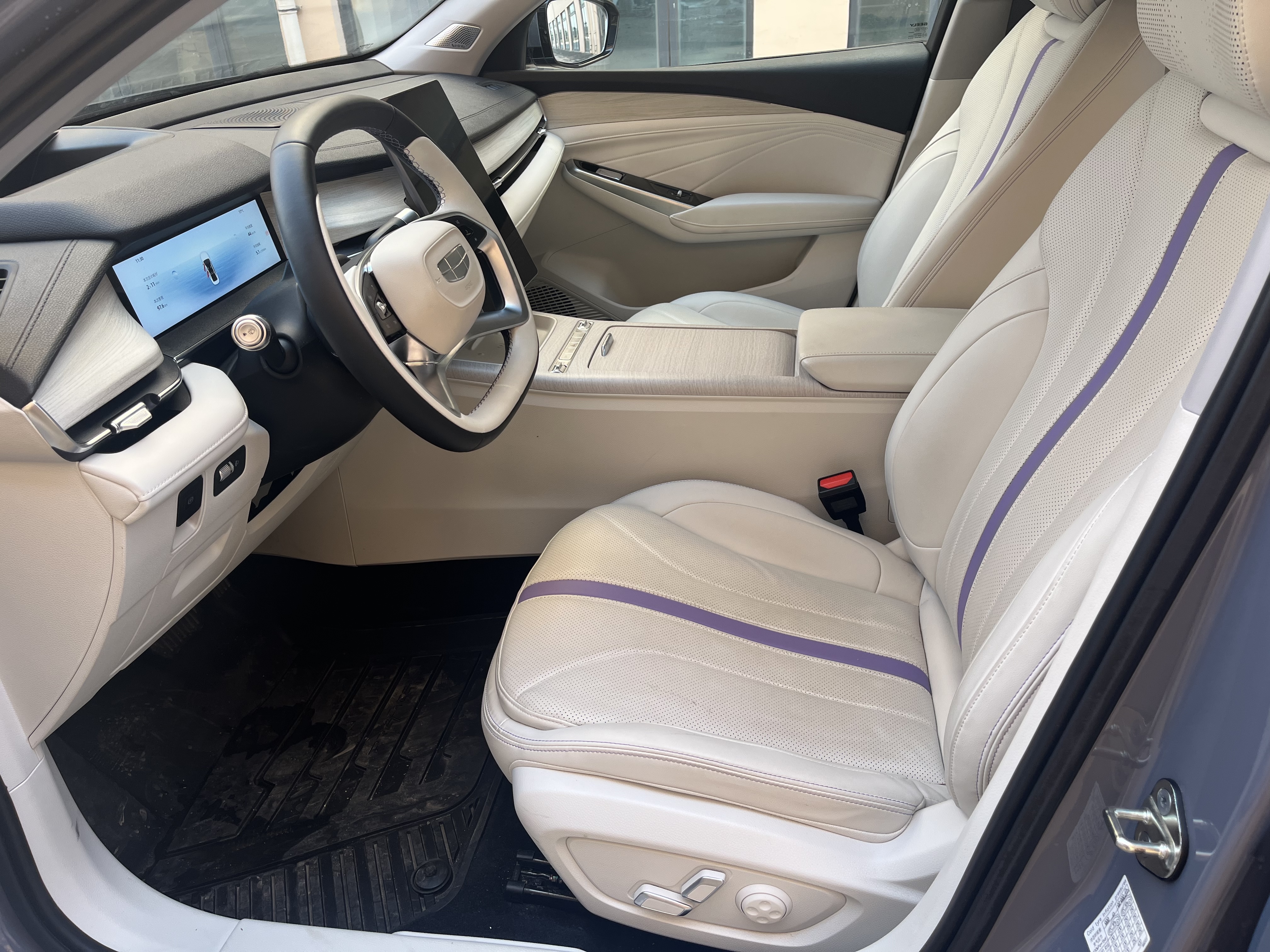 GEELY PrefaceL 2024 #6 GEELY PrefaceL 2024 صورة سيارة #6