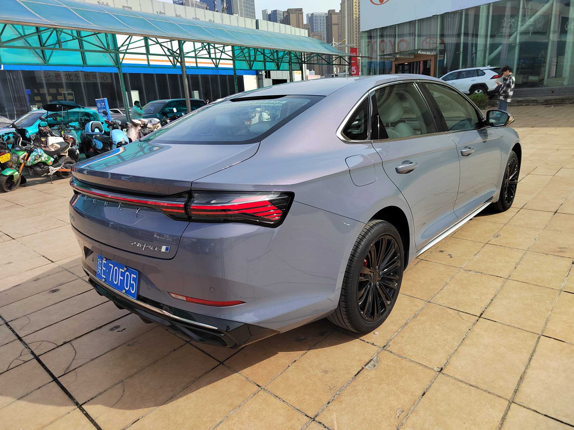 GEELY PrefaceL 2023 car image #6