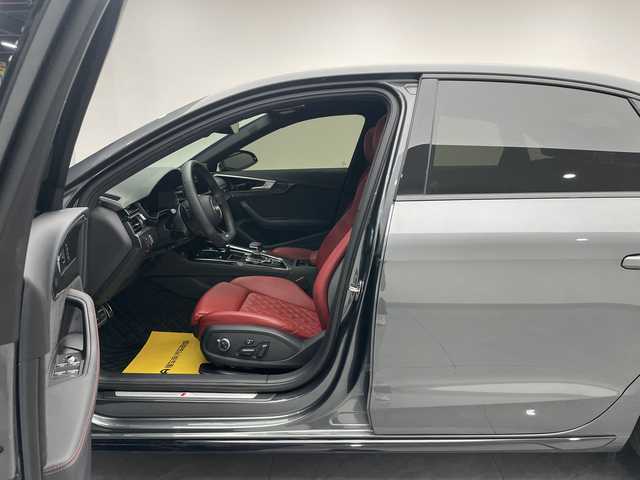 Audi S4 2024 image de voiture #6