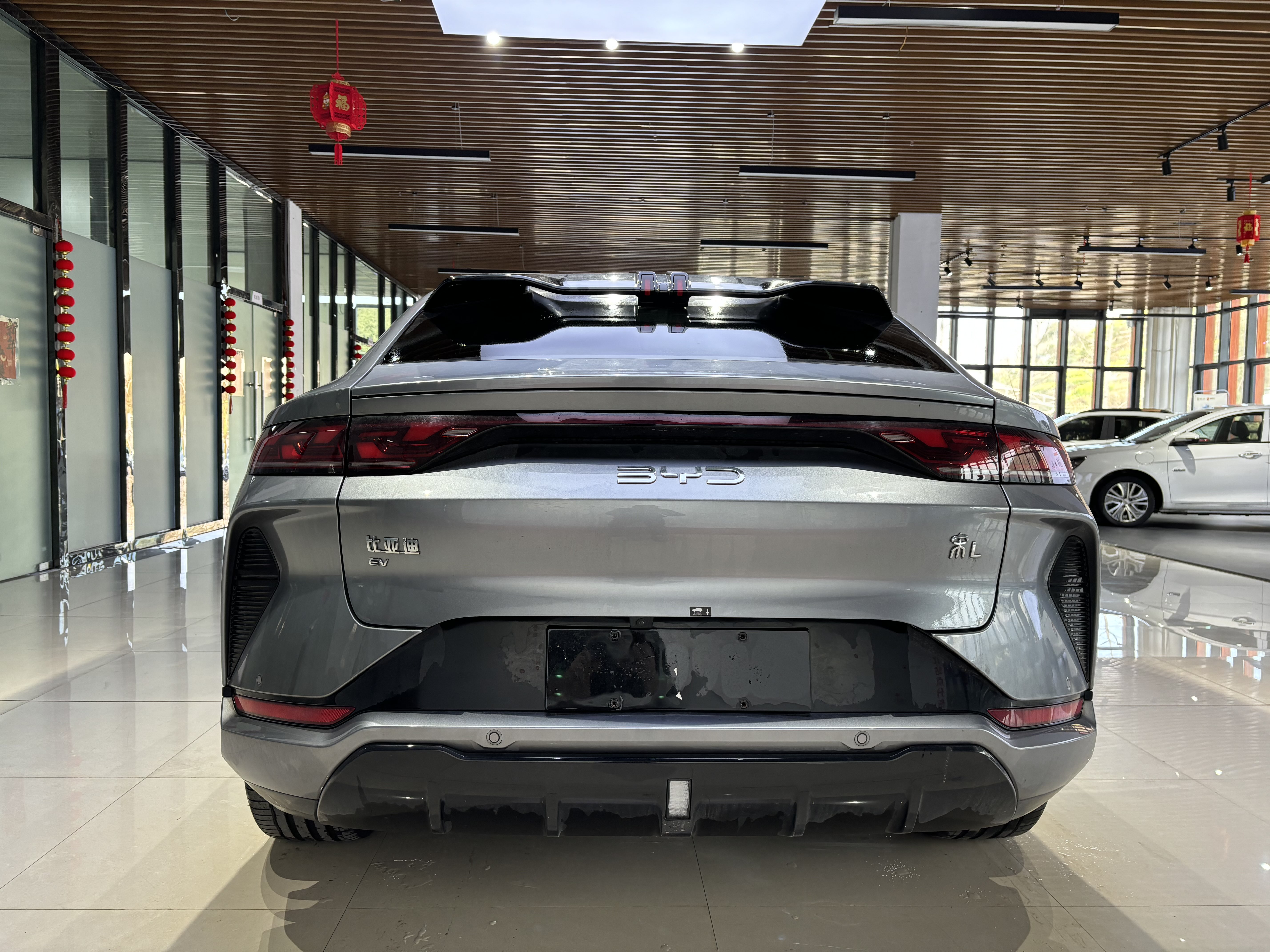 BYD SongL EV 2023 #6 BYD SongL EV 2023 car image #6