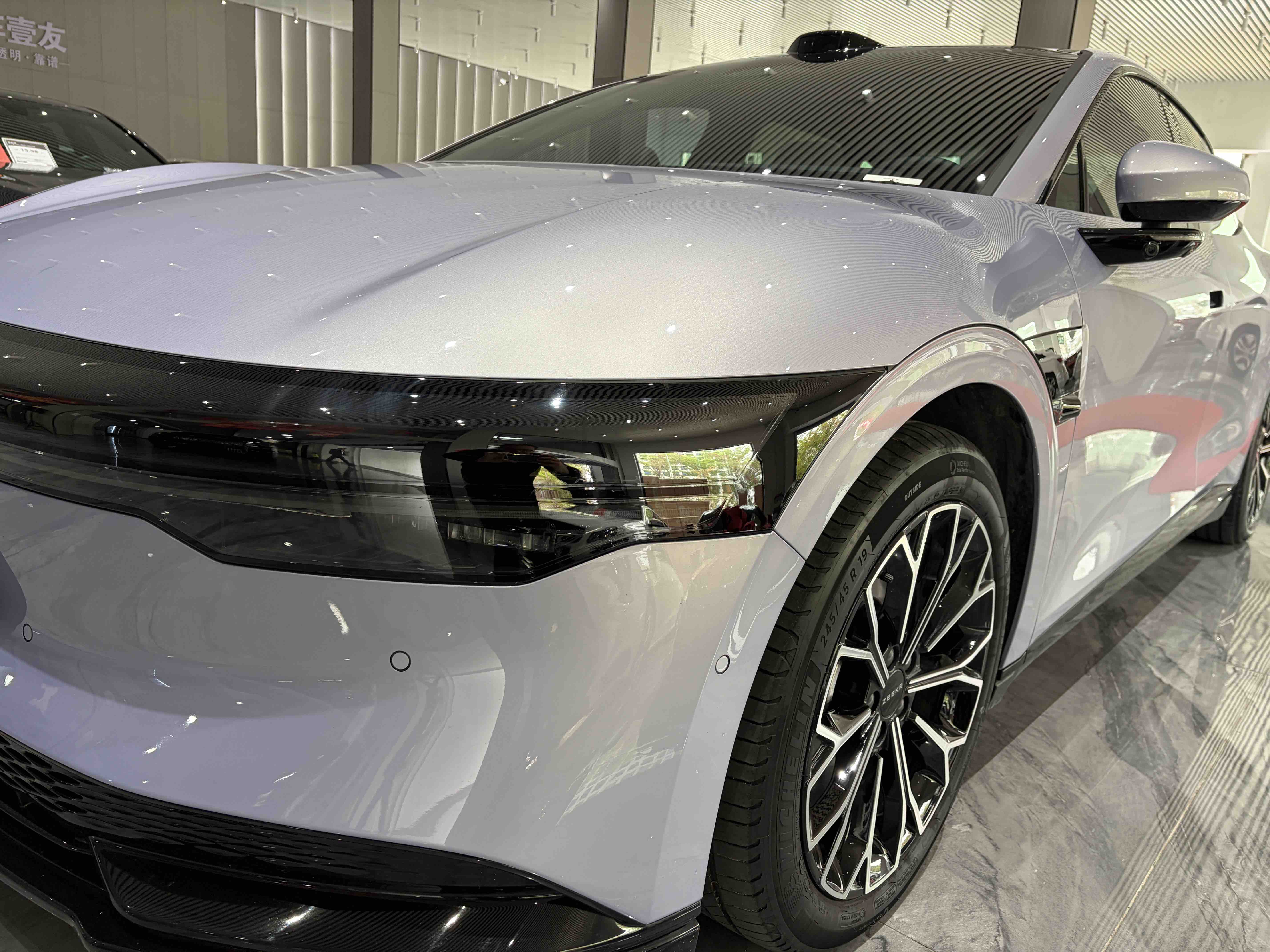 极氪 极氪007 2025 汽车图片 #6