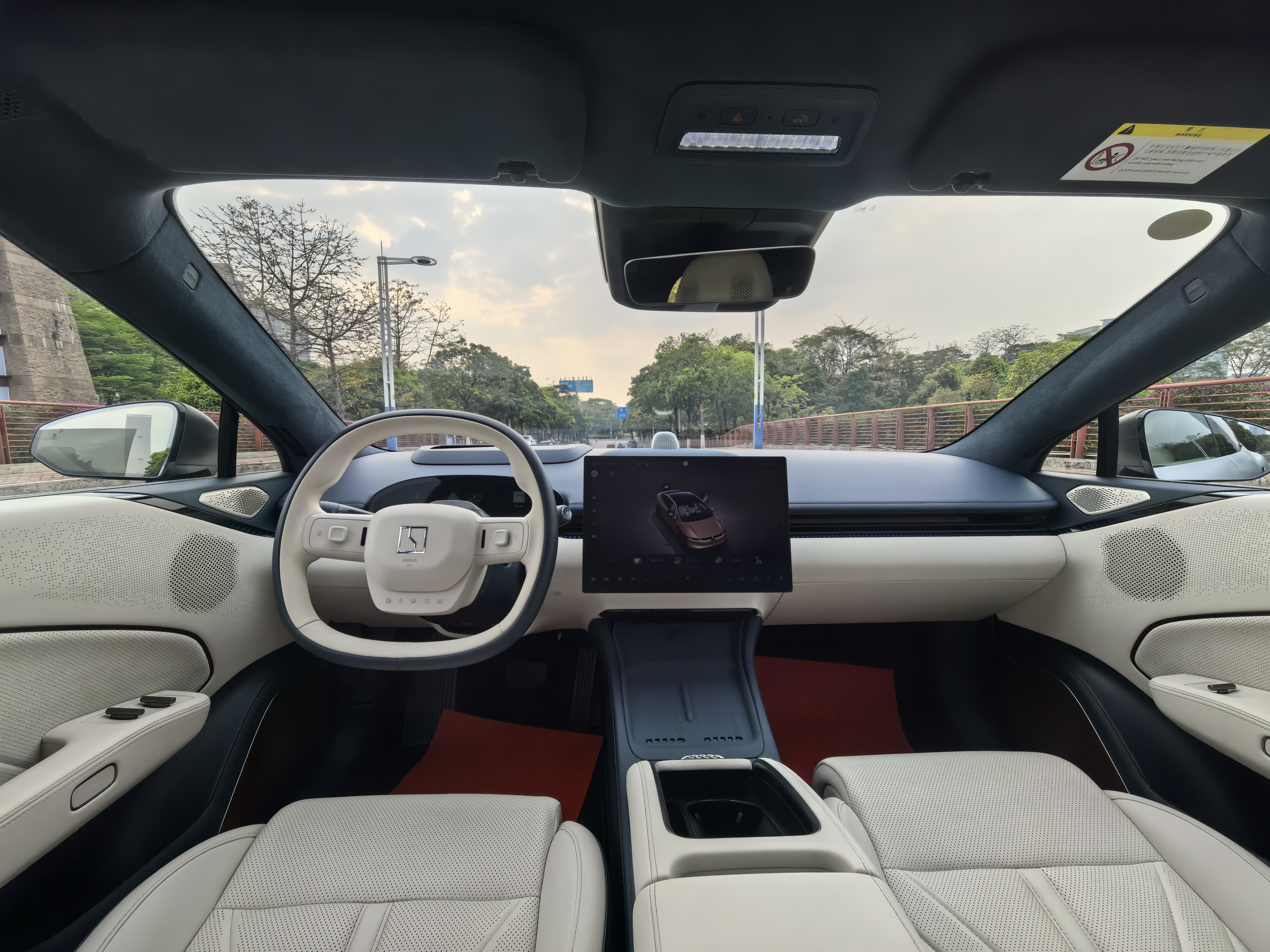 极氪 极氪007 2024 汽车图片 #6