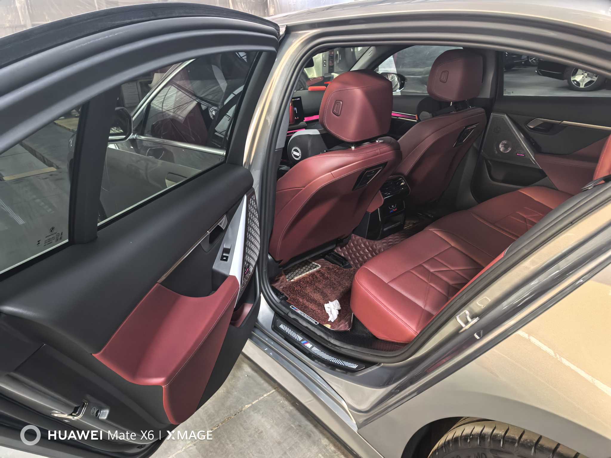 BMW i5 2024 car image #6