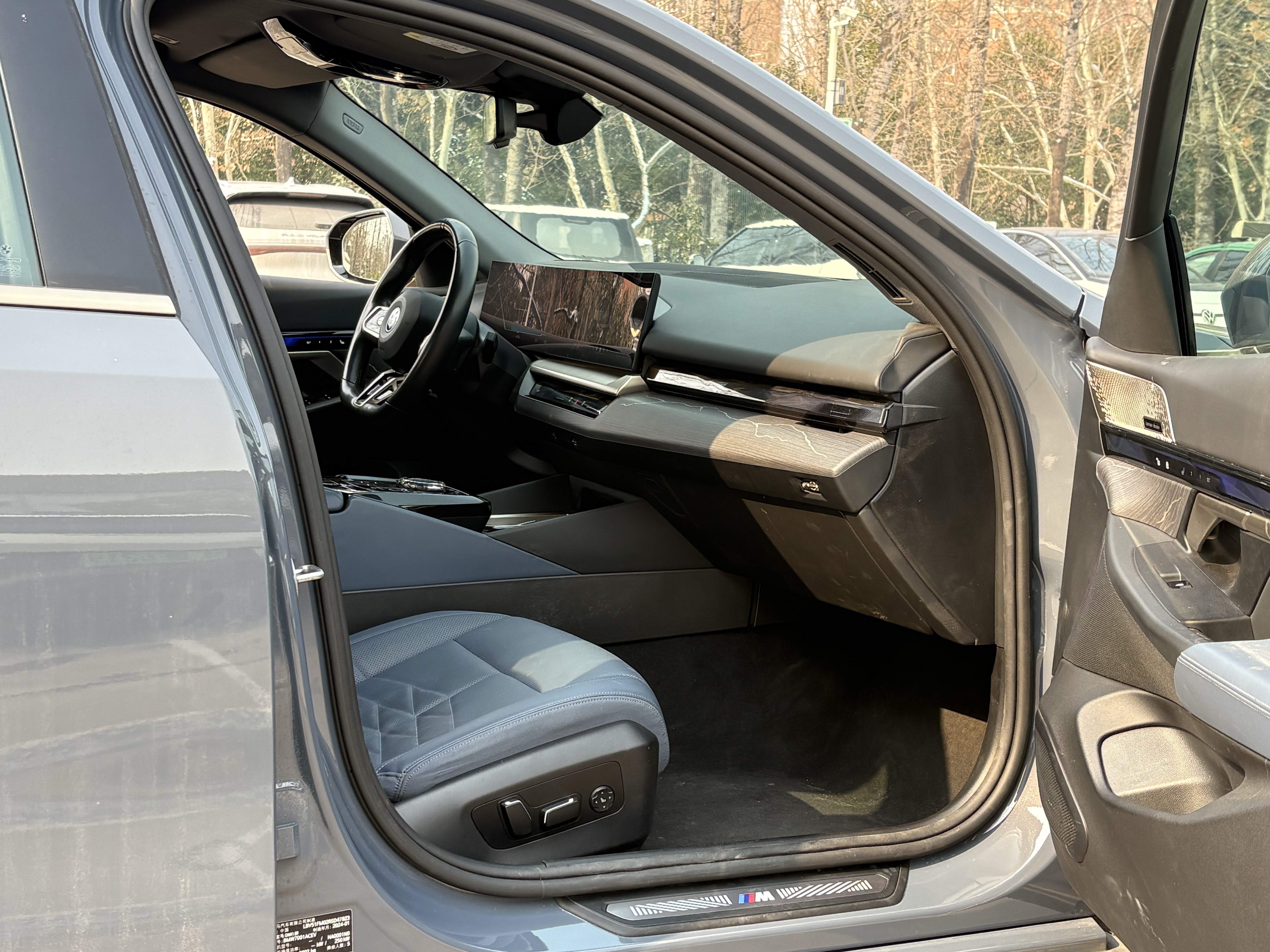 BMW i5 2024 #6 BMW i5 2024 car image #6