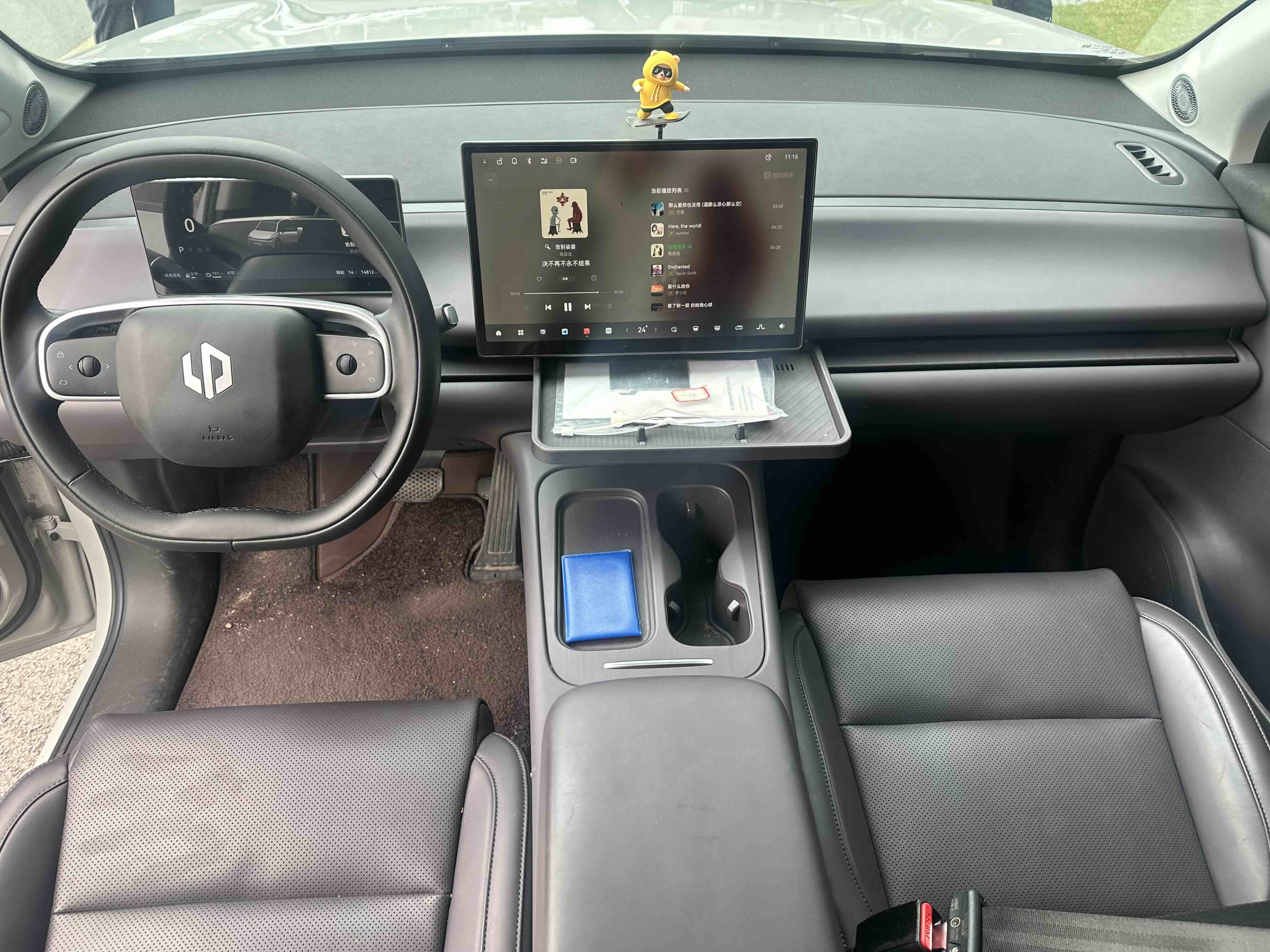 零跑汽车 零跑C10 2025 汽车图片 #6