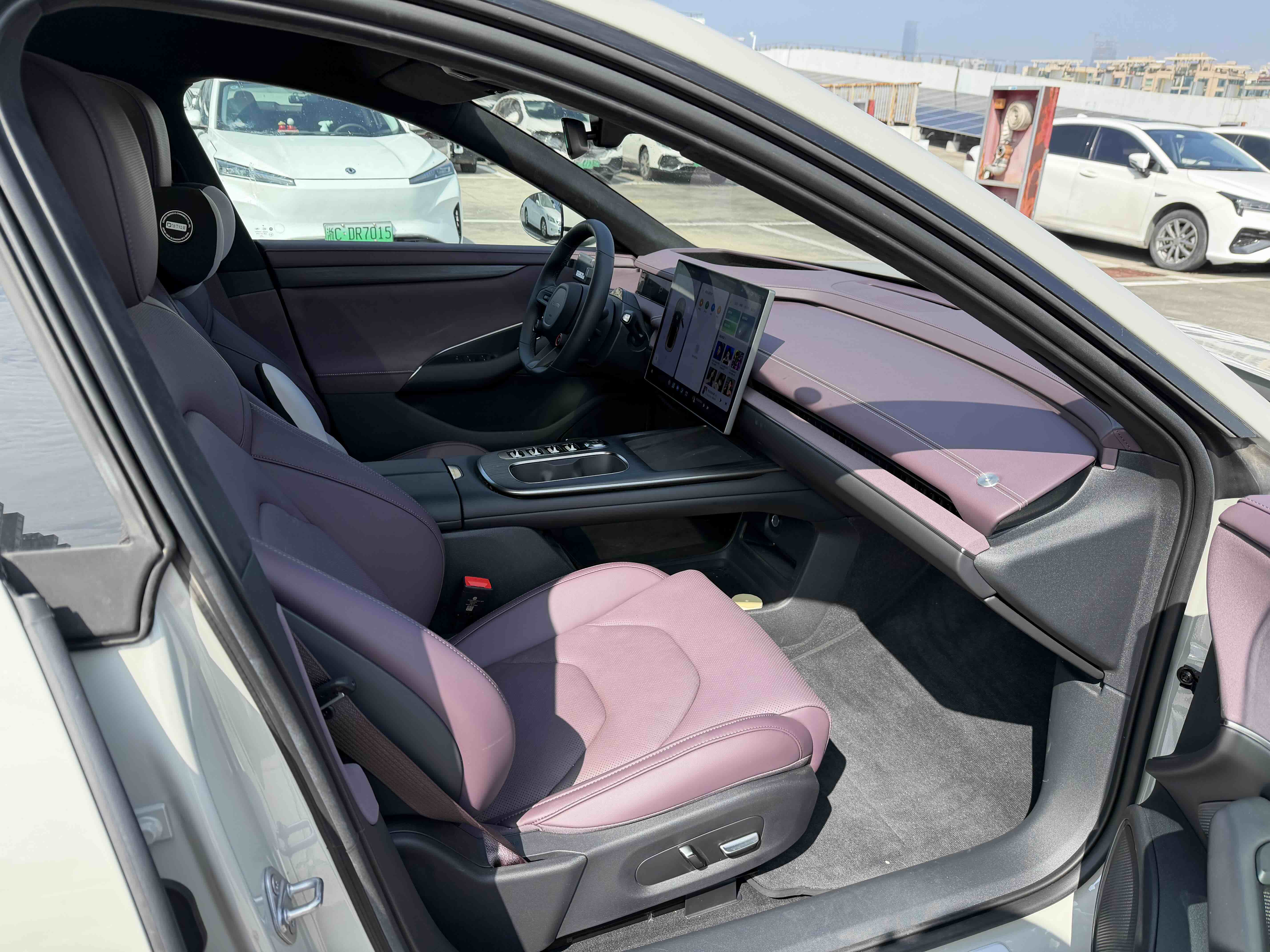 MI SU7 2024 car image #6