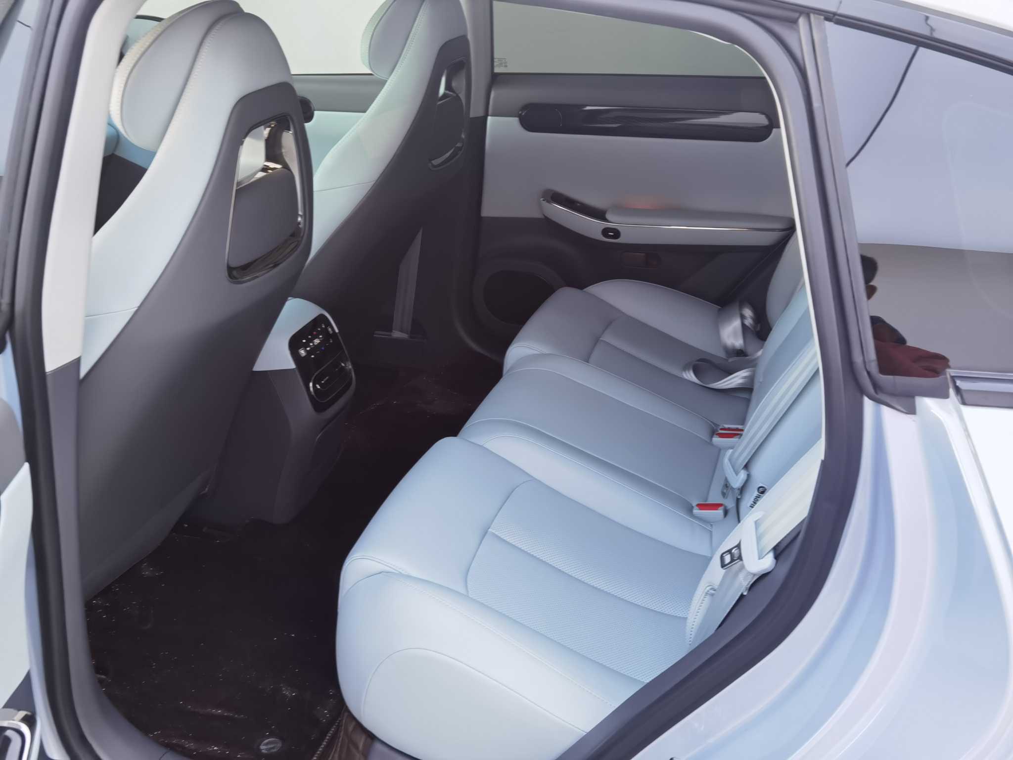 零跑汽车 零跑C01 2024 汽车图片 #6