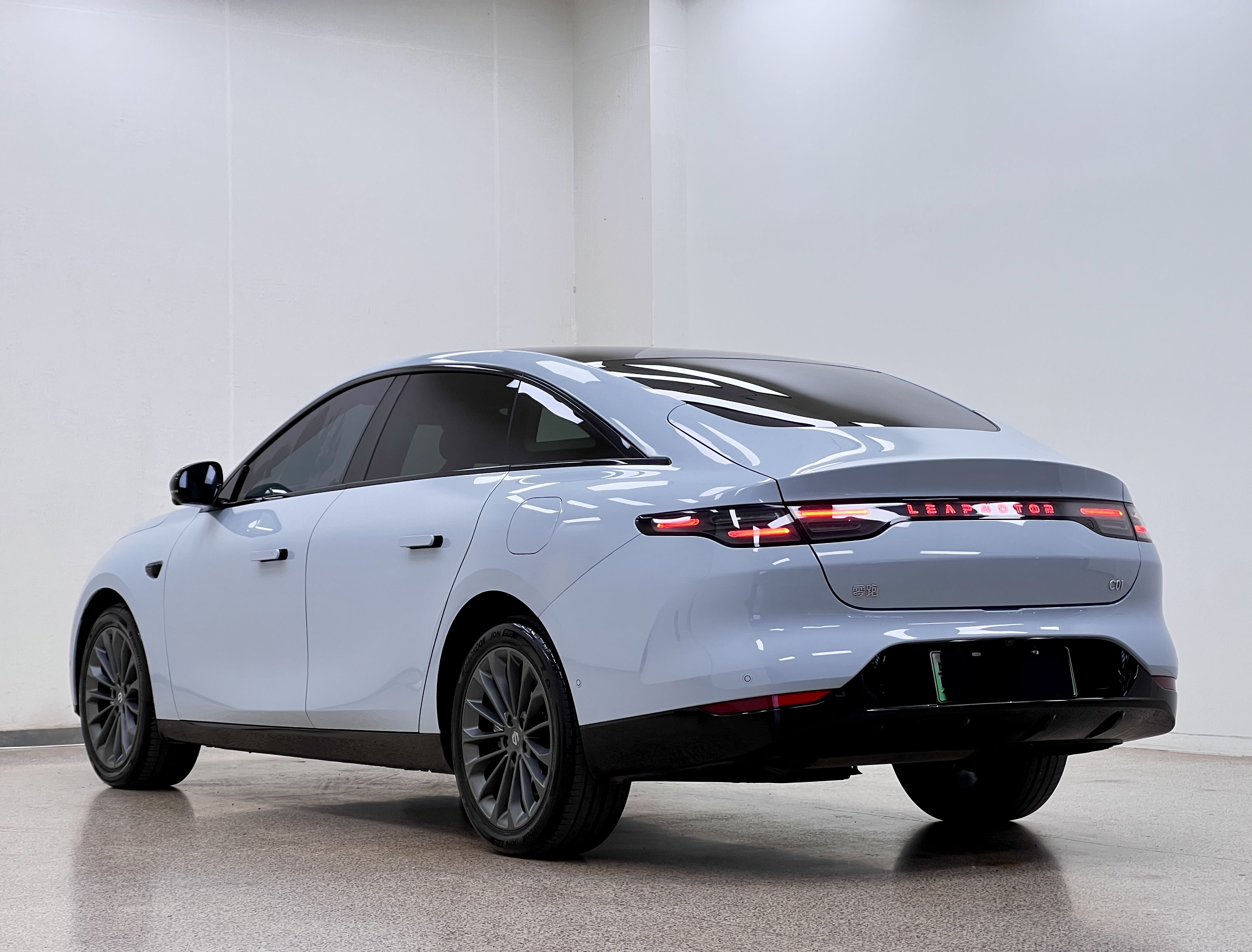 零跑汽车 零跑C01 2025 汽车图片 #6