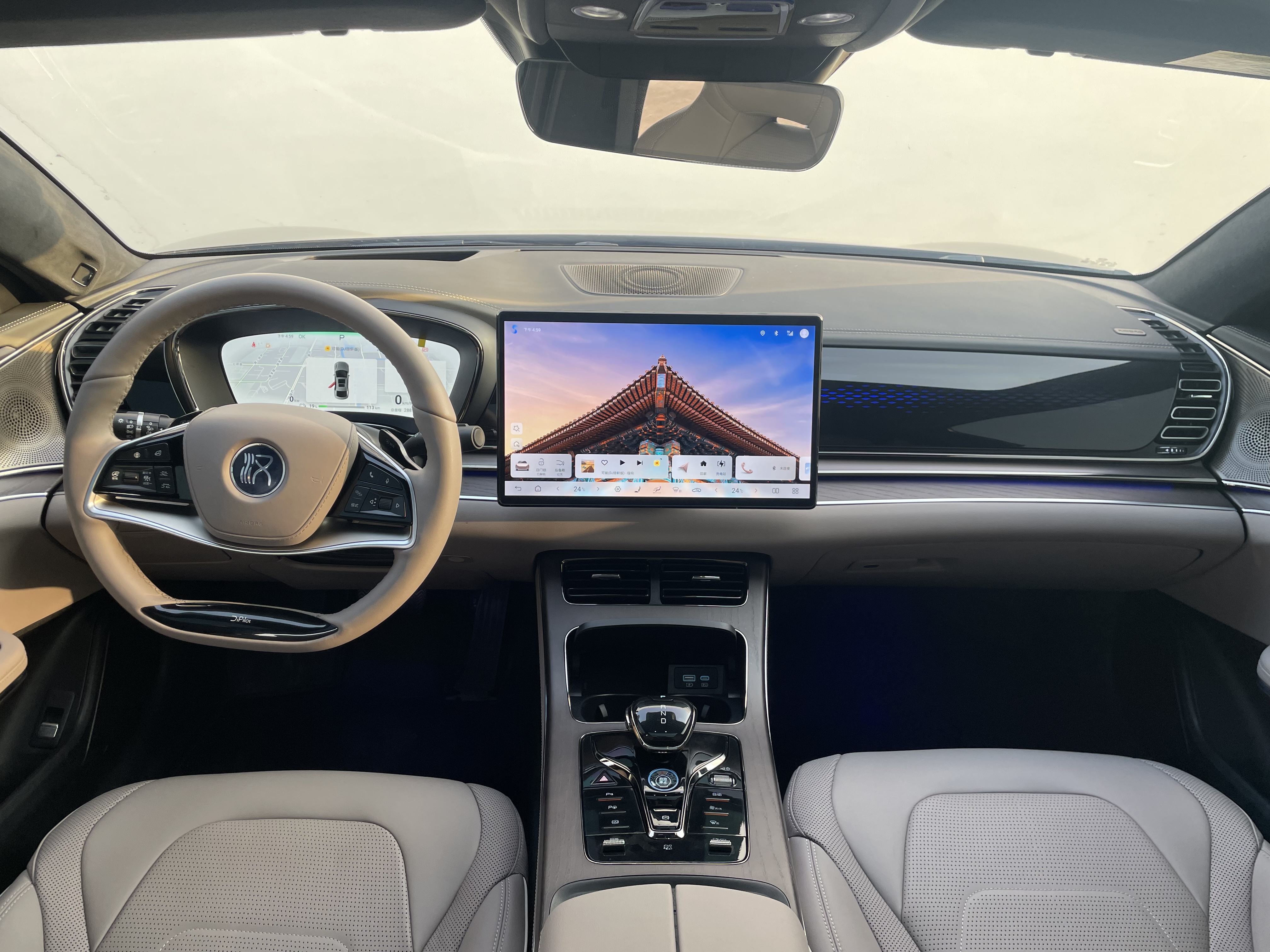 BYD Han 2024 car image #6