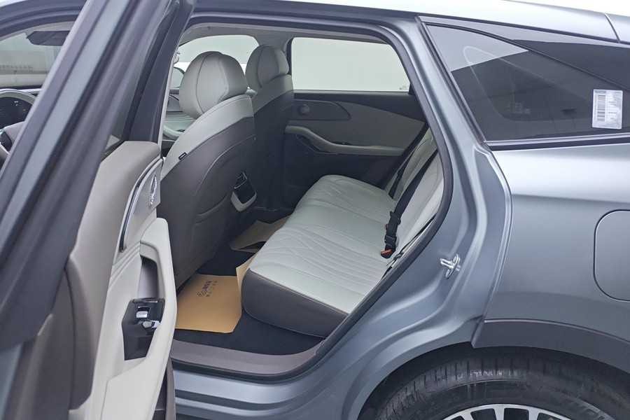 Exceed Yaoguang C-DM 2024 #6 Exceed Yaoguang C-DM 2024 car image #6