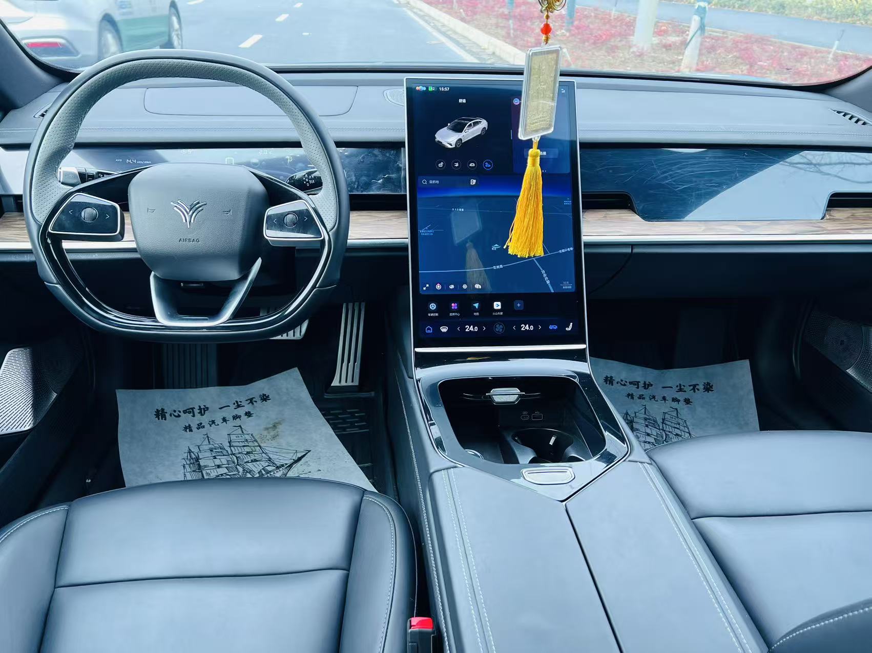 哪吒汽车 哪吒S 2024 汽车图片 #6