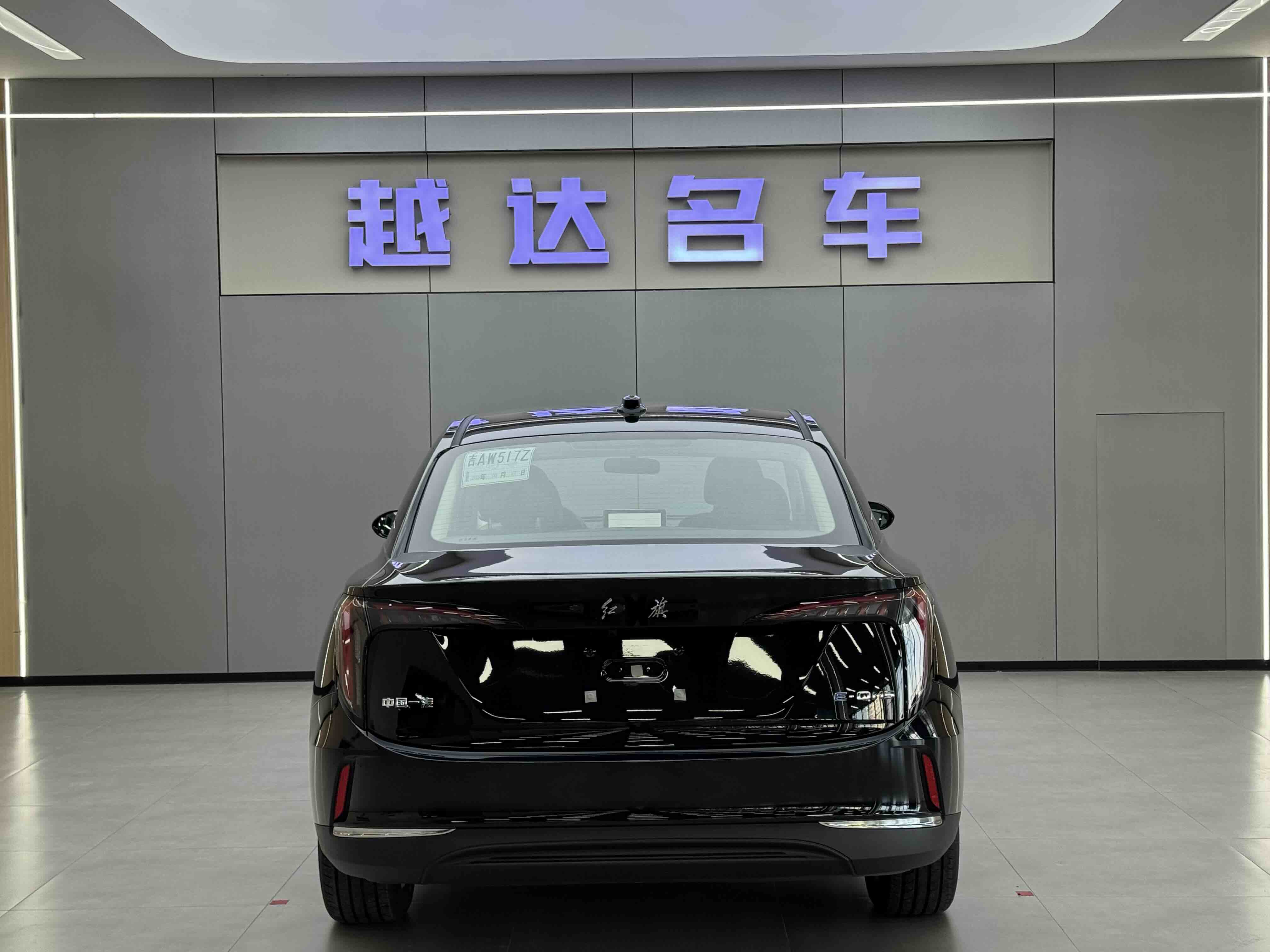 HongQi E-QM5 2026 car image #6