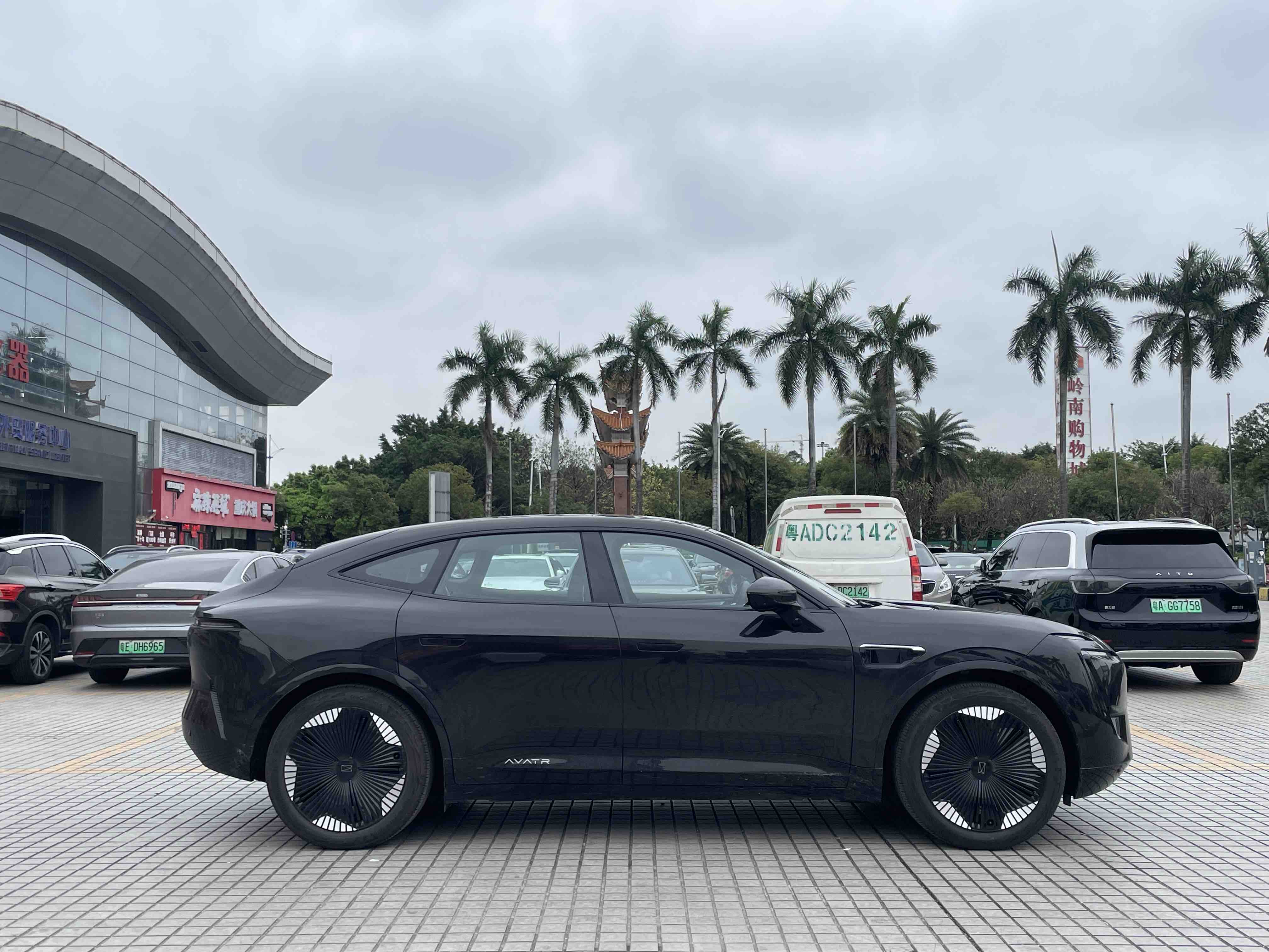Avatr 11 2024 imagem de carro #6