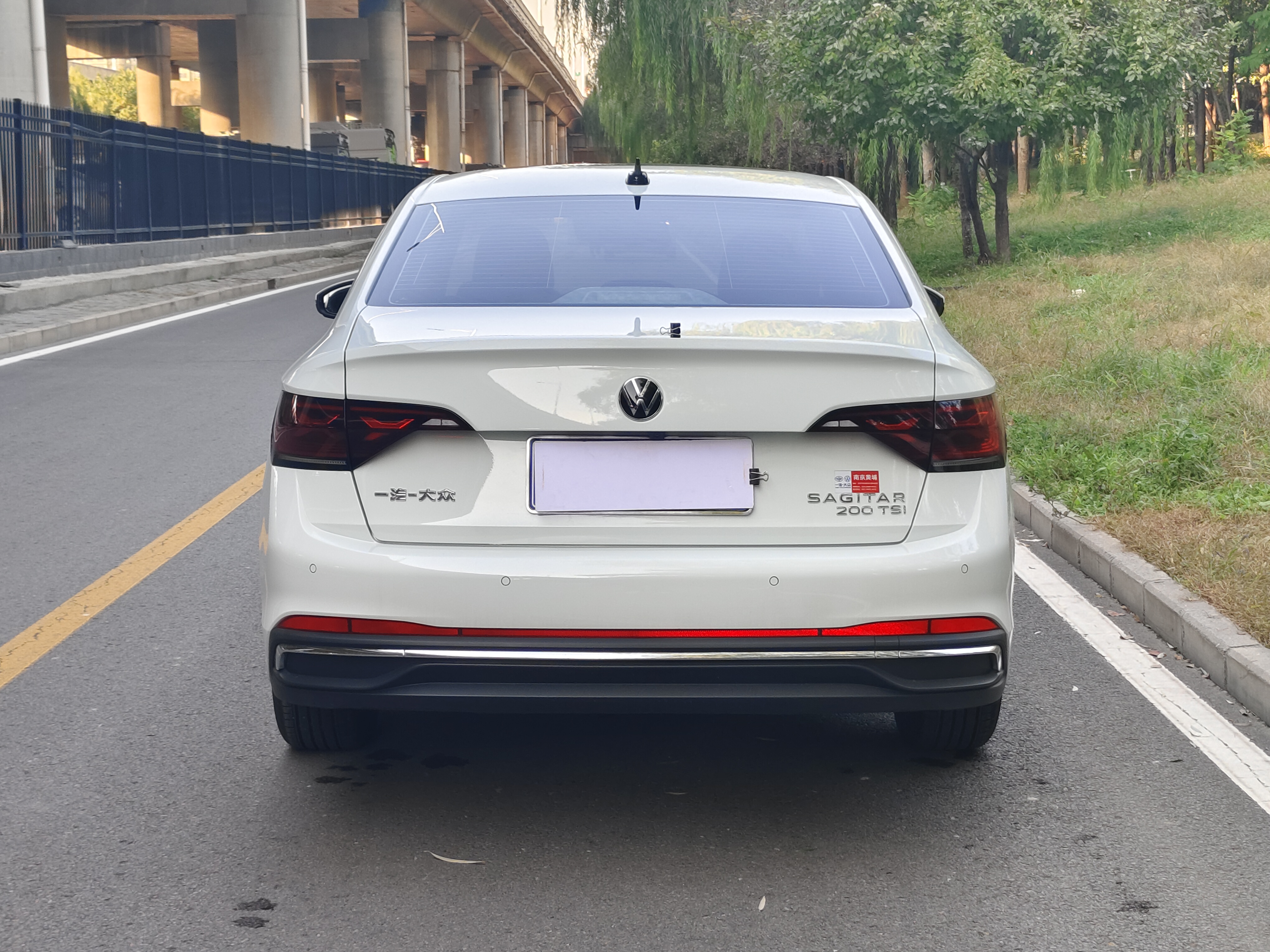 Volkswagen Sagitar 2025 immagine di auto #6