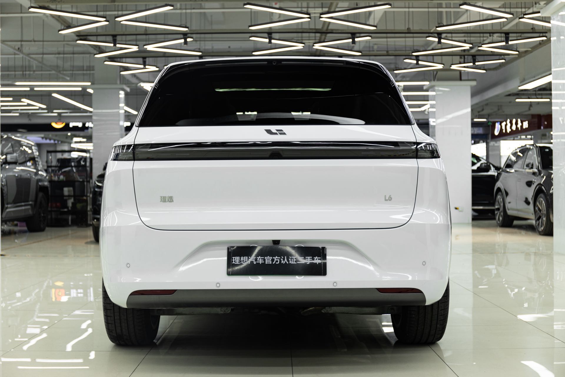 Li L6 2024 imagen de coche #6