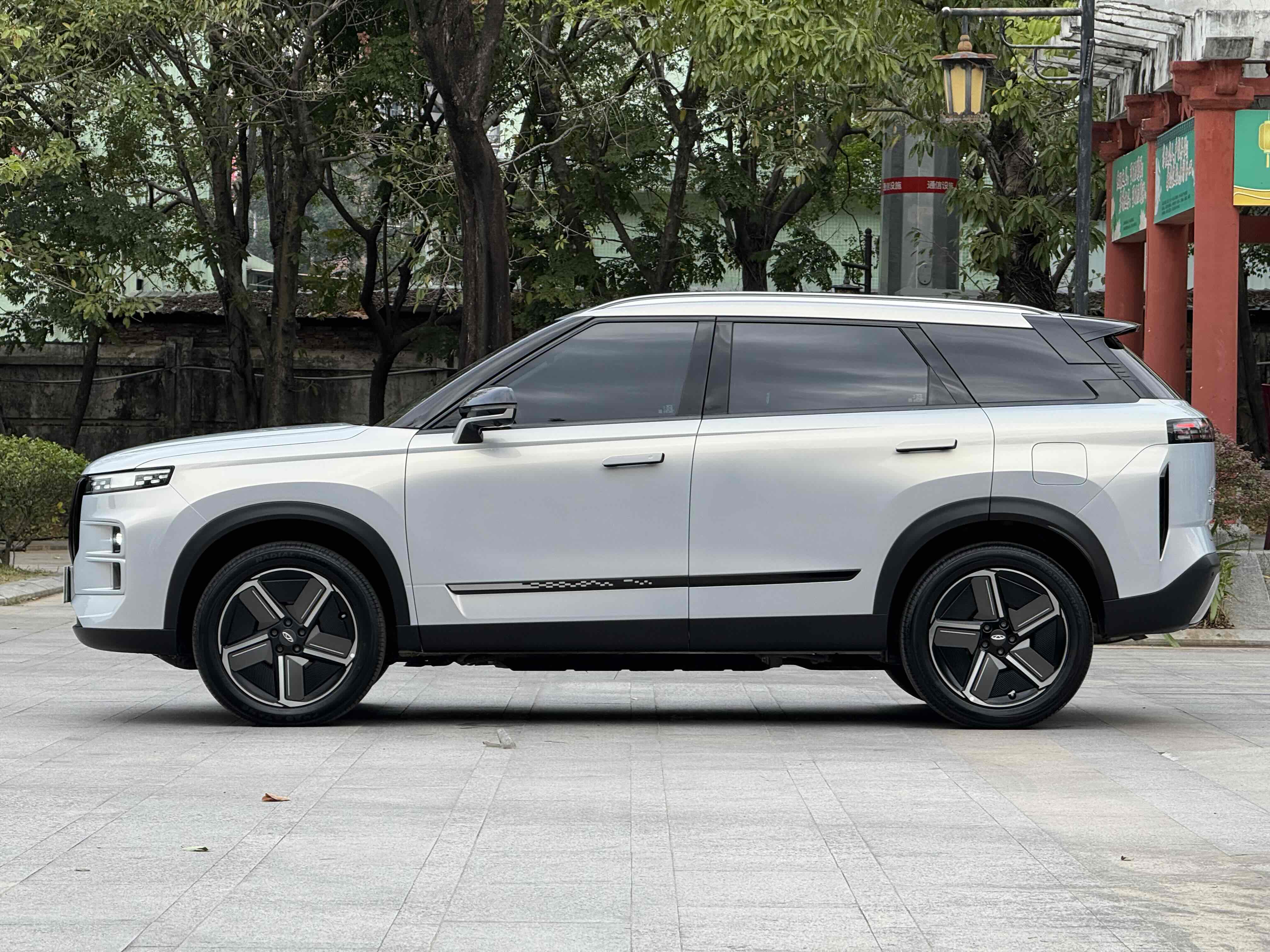 Chery Exploration 06 C-DM 2024 immagine di auto #6