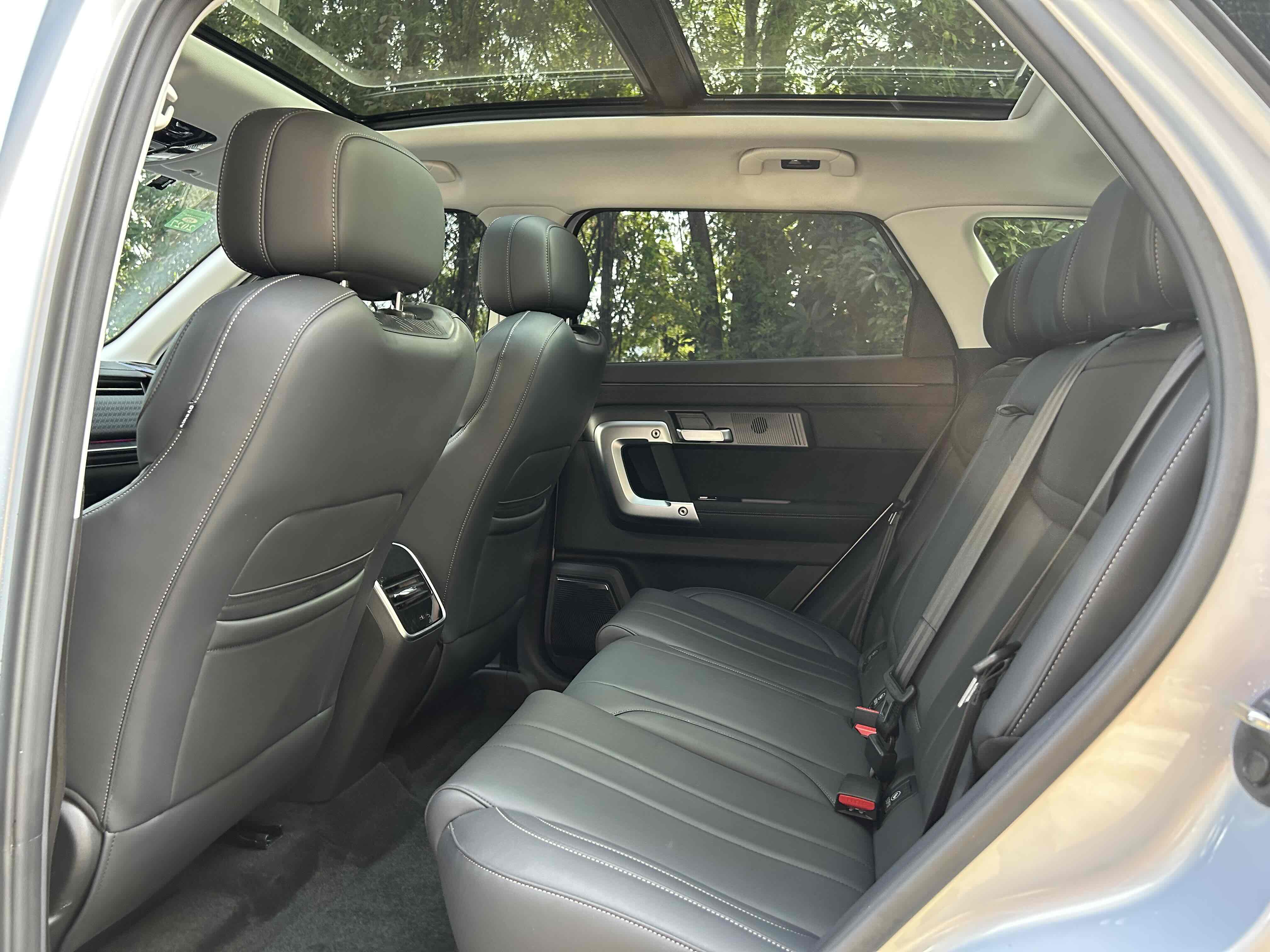 Chery Exploration 06 C-DM 2025 car image #6