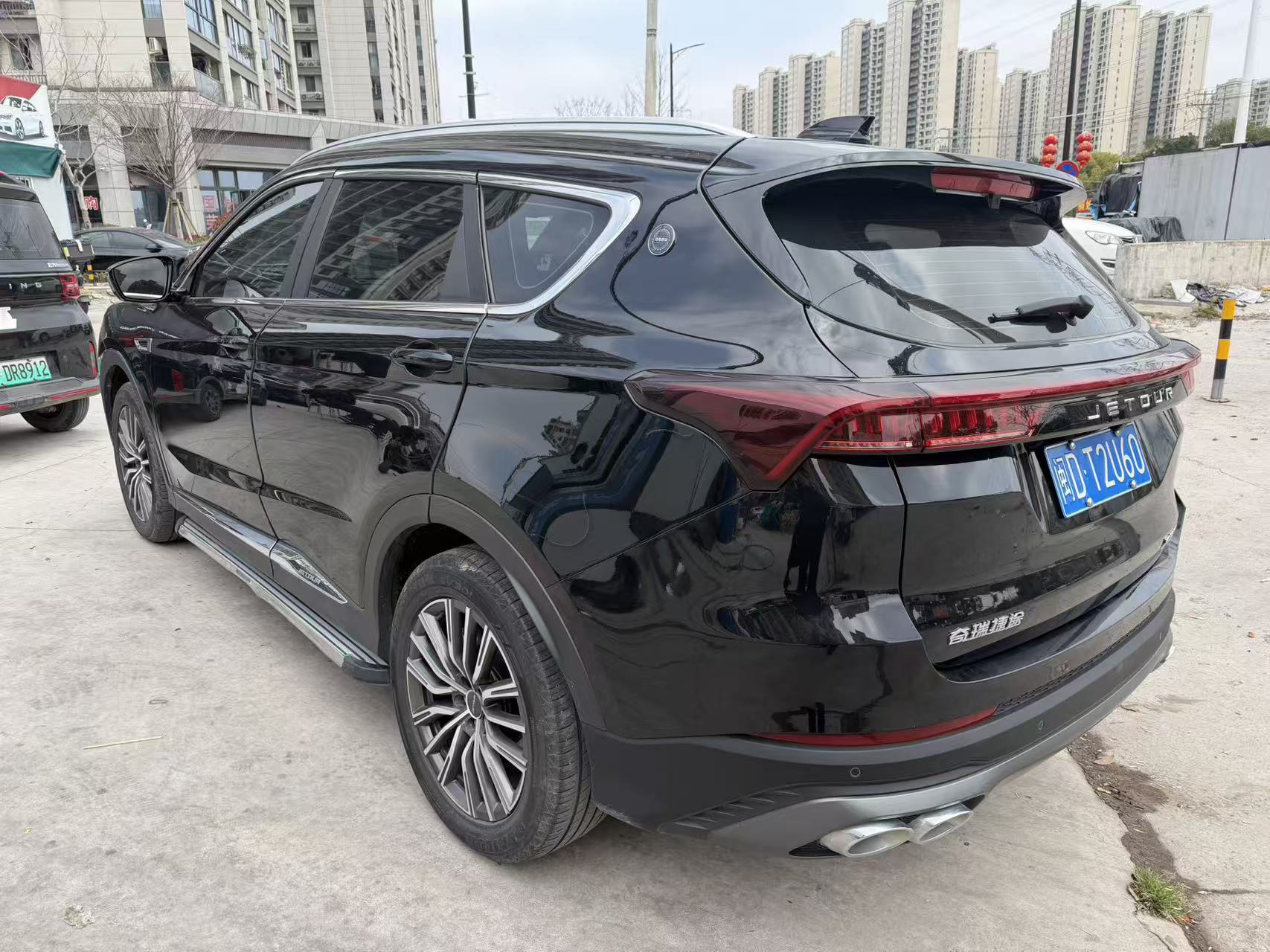 X70 PLUS 2024 car image #6