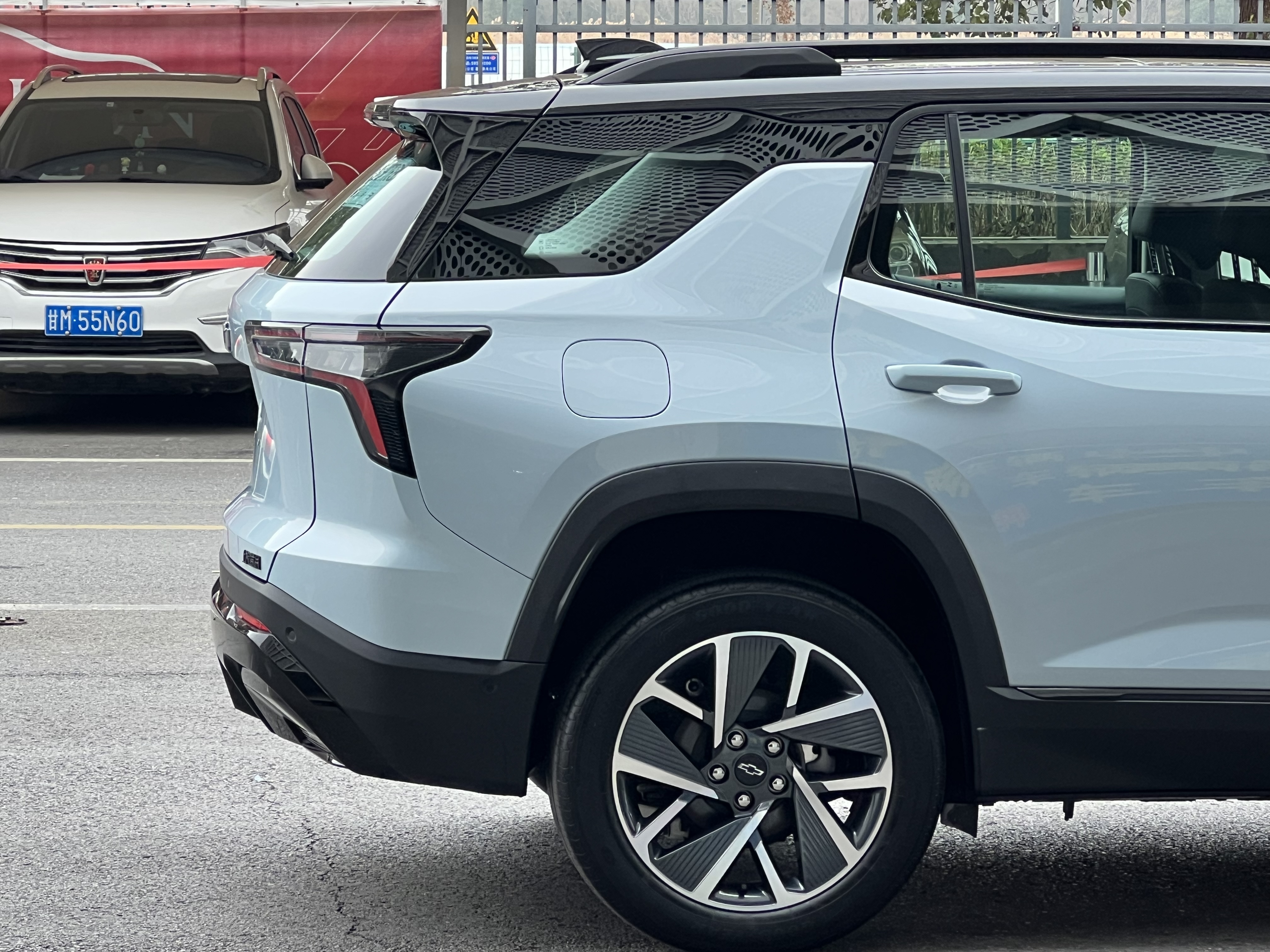 Chevrolet Equinox Plus 2026 #6 Chevrolet Equinox Plus 2026 car image #6