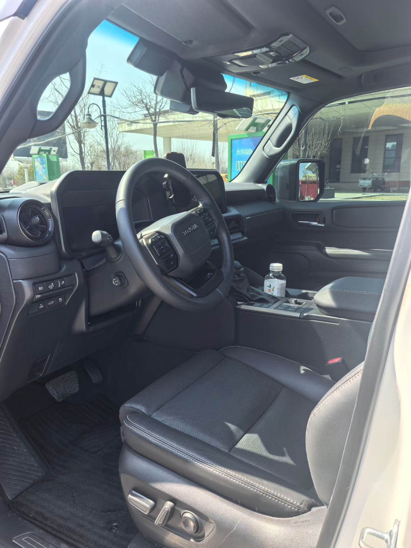 Toyota Land Cruiser Prado 2024 car image #6