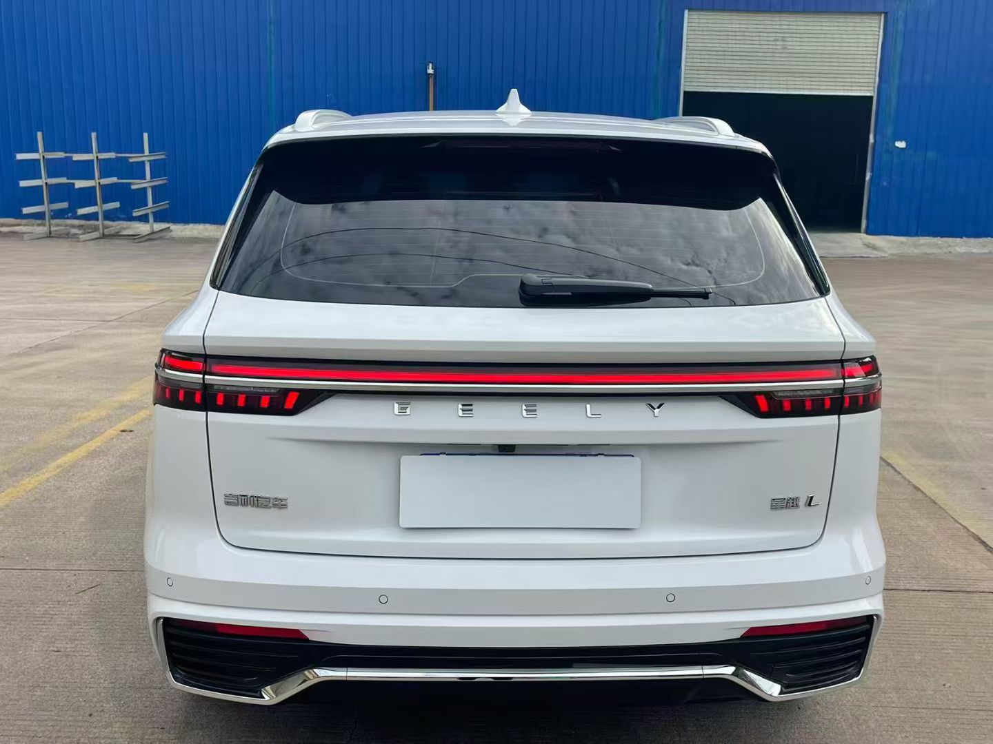 GEELY Monjaro 2025 image de voiture #6