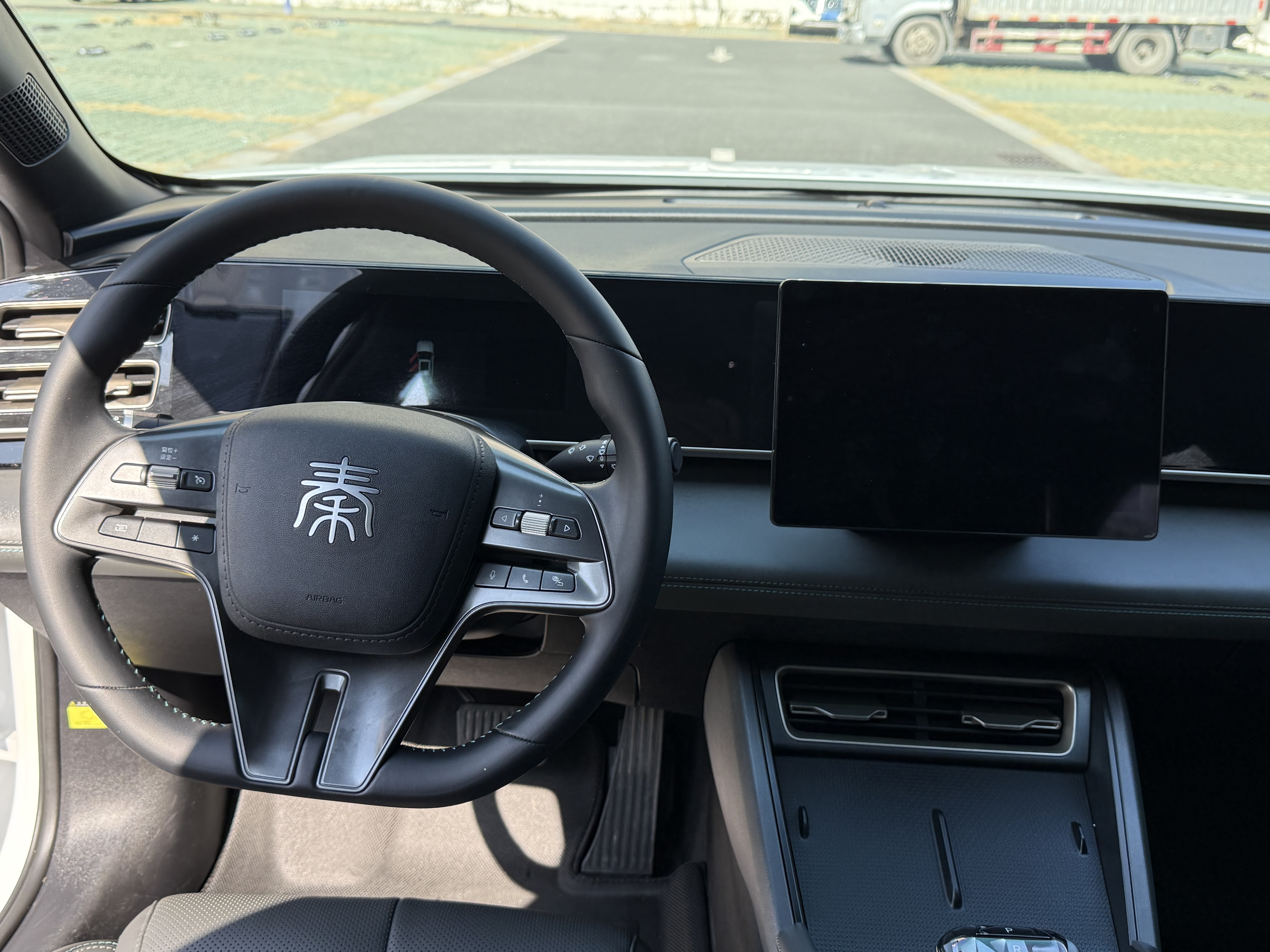 BYD Qin L 2024 #6 BYD Qin L 2024 car image #6