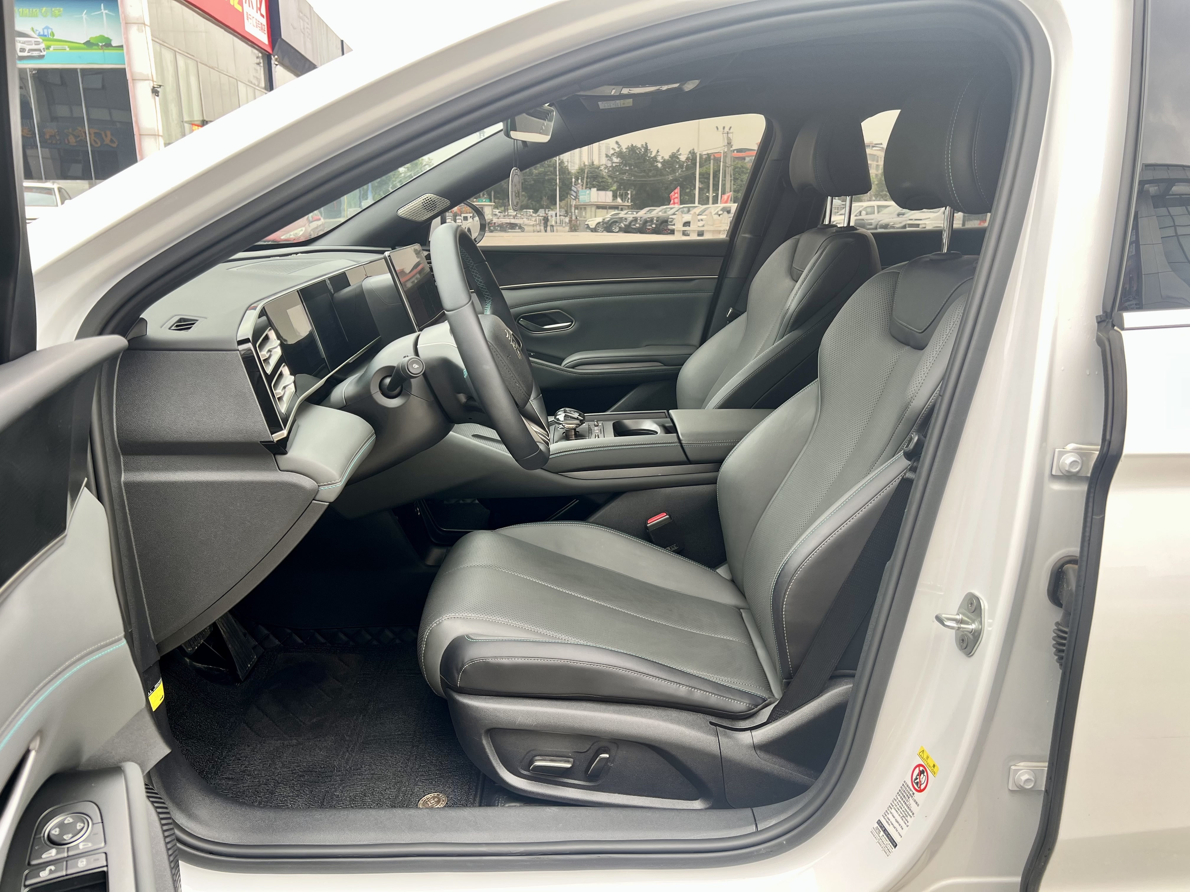 BYD Qin L 2025 car image #6