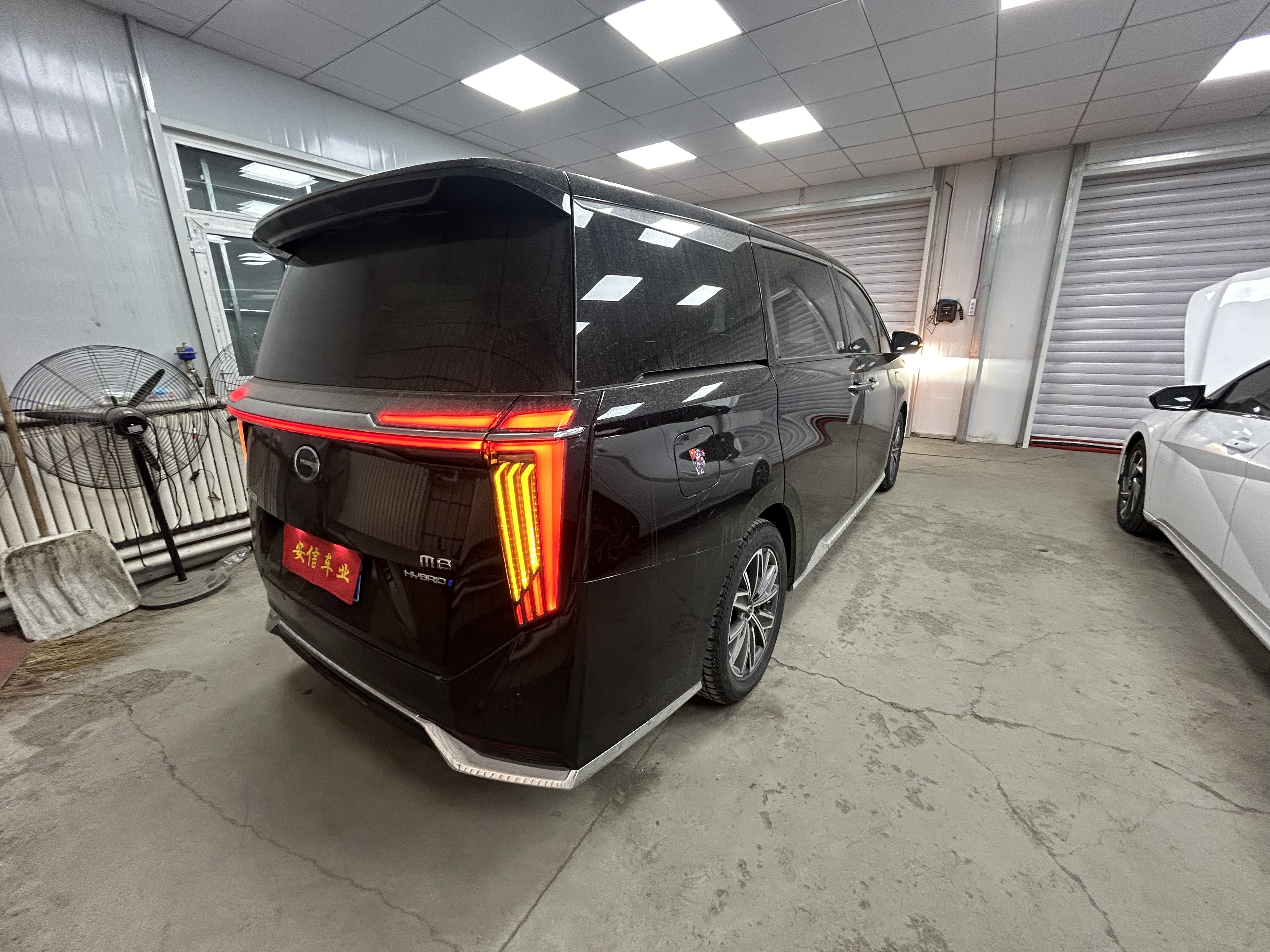 广汽传祺 传祺M8 2025 汽车图片 #6