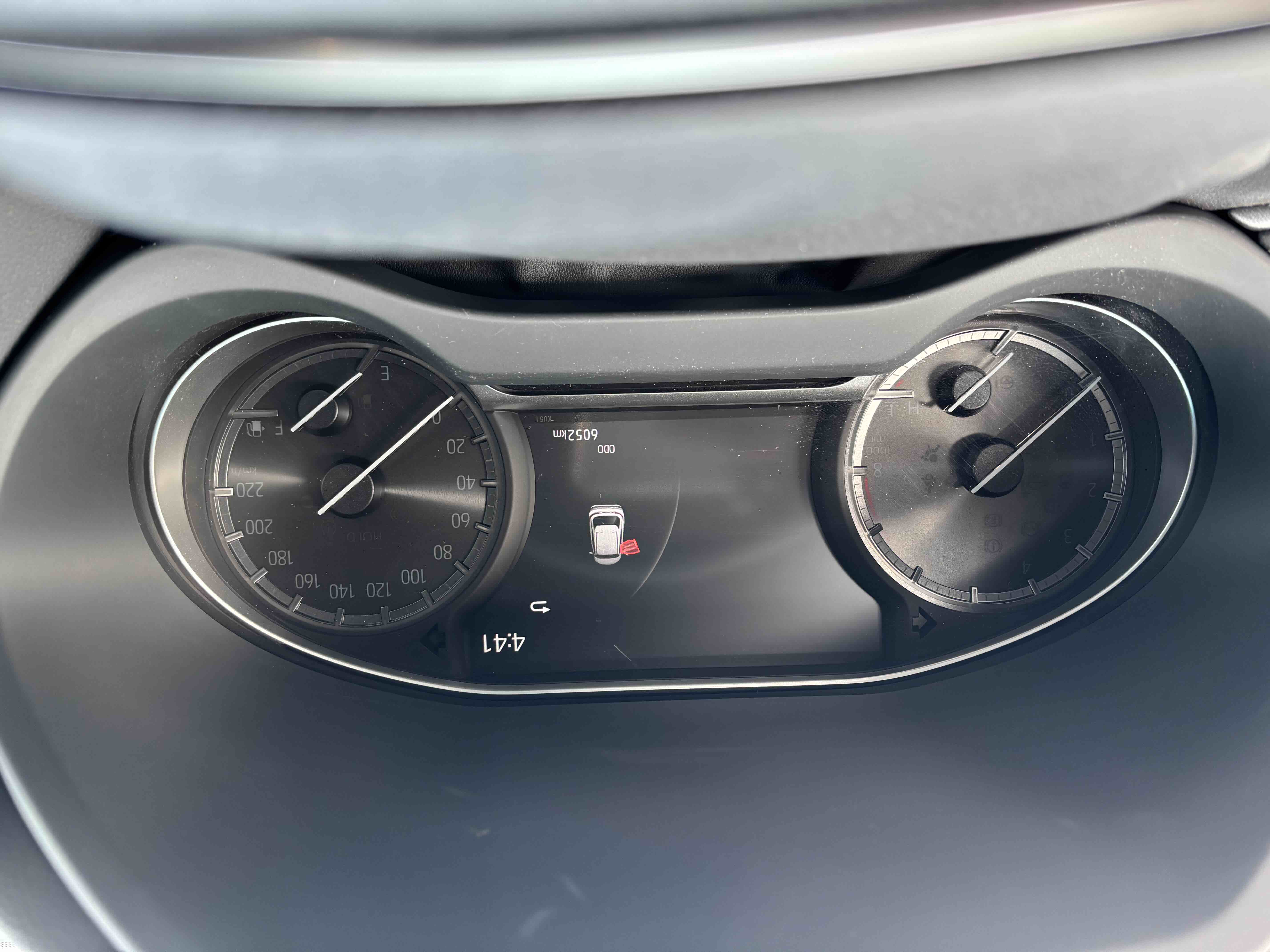 Toyota Venza 2025 car image #6