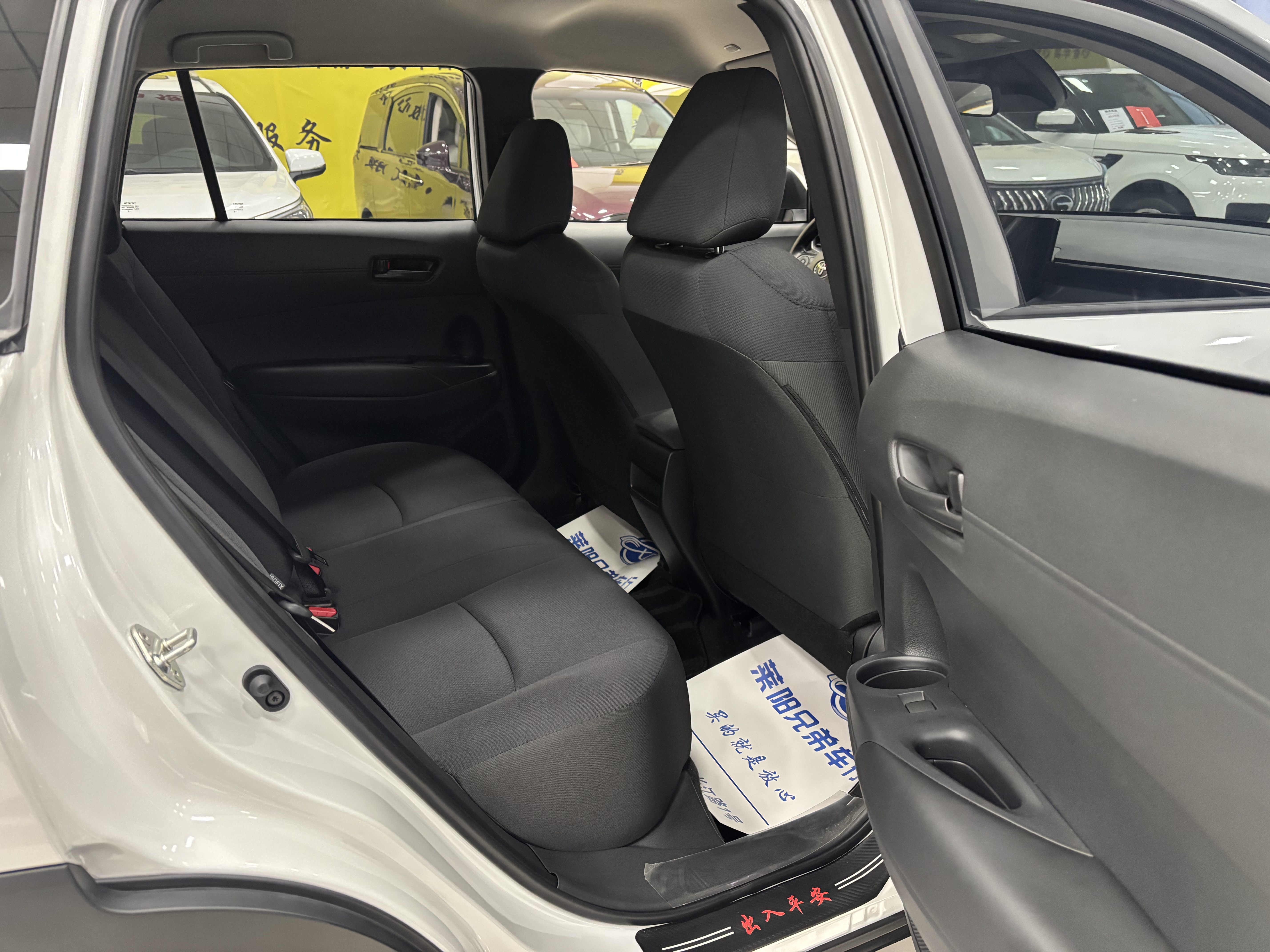 Toyota Corolla Cross 2025 immagine di auto #6