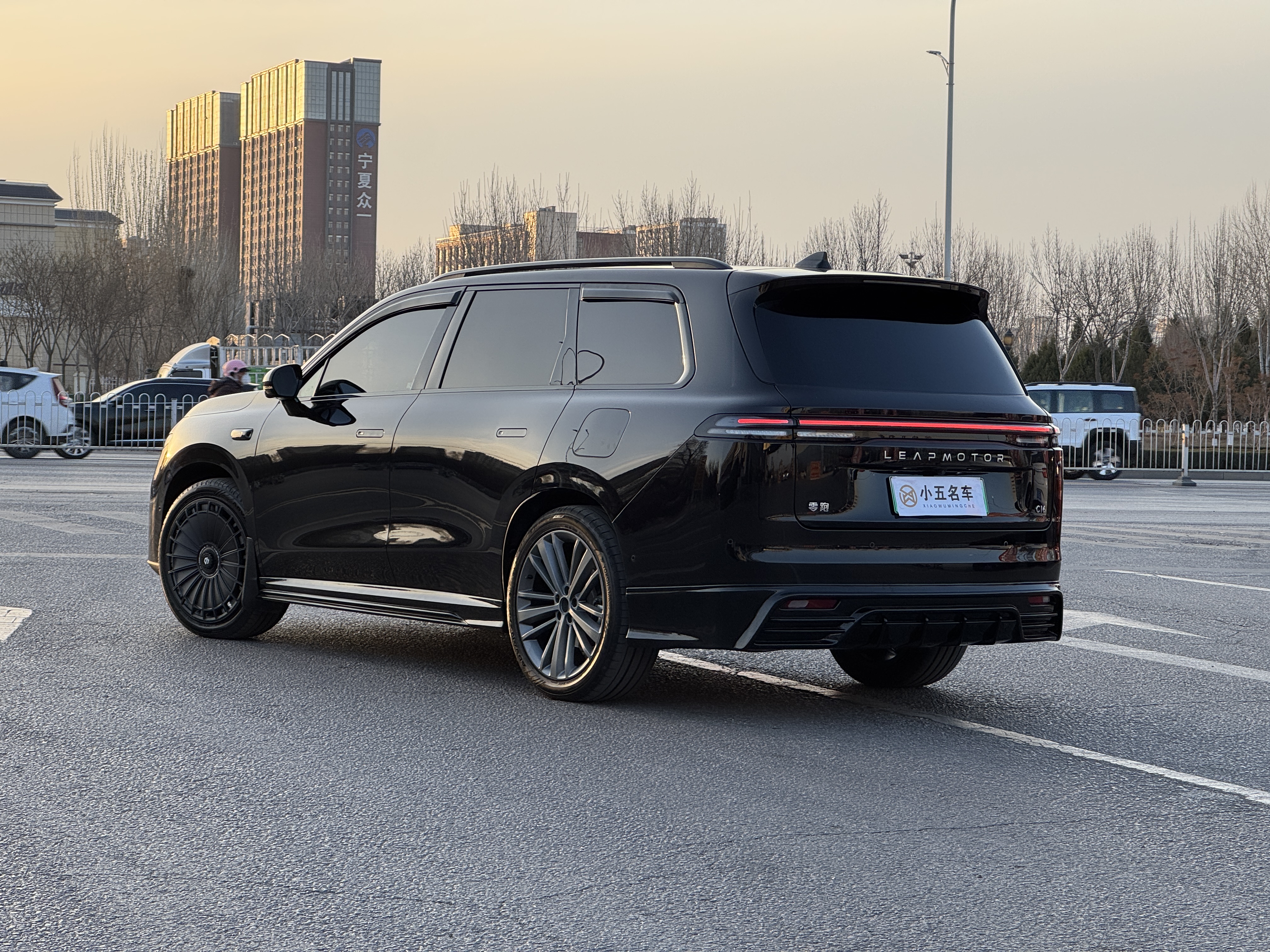 Leapmotor C16 2025 car image #6