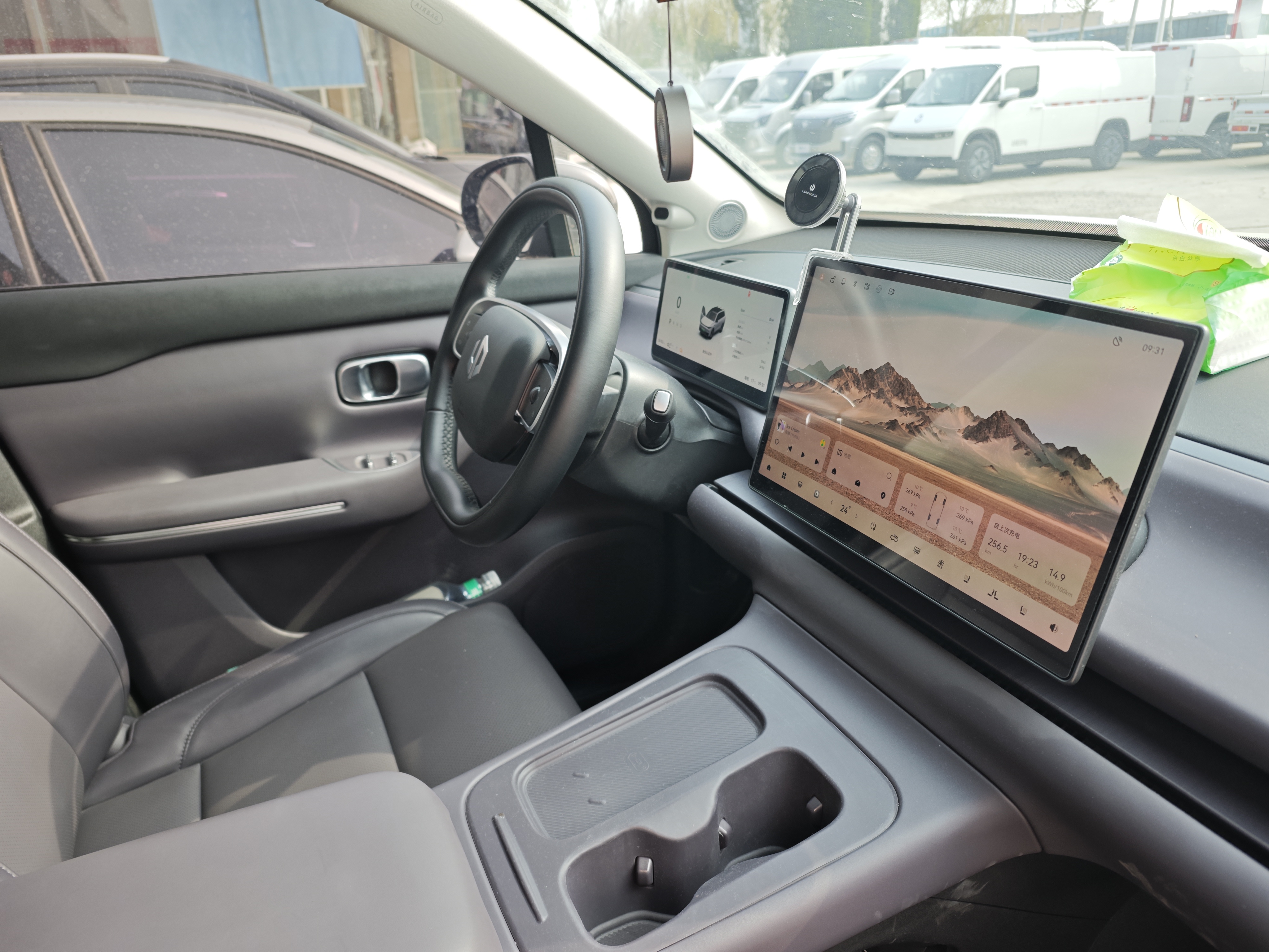 零跑汽车 零跑C16 2024 汽车图片 #6