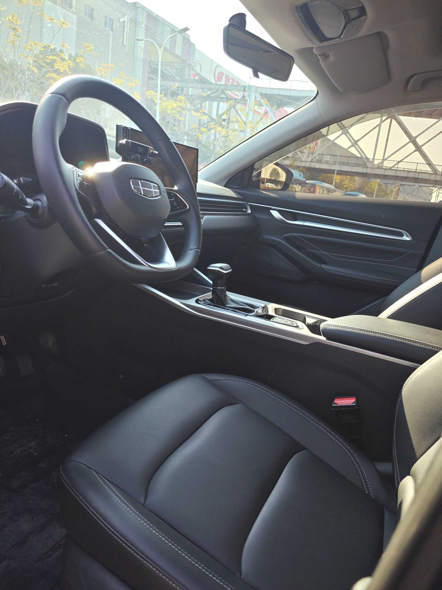 GEELY Emgrand 2025 car image #6