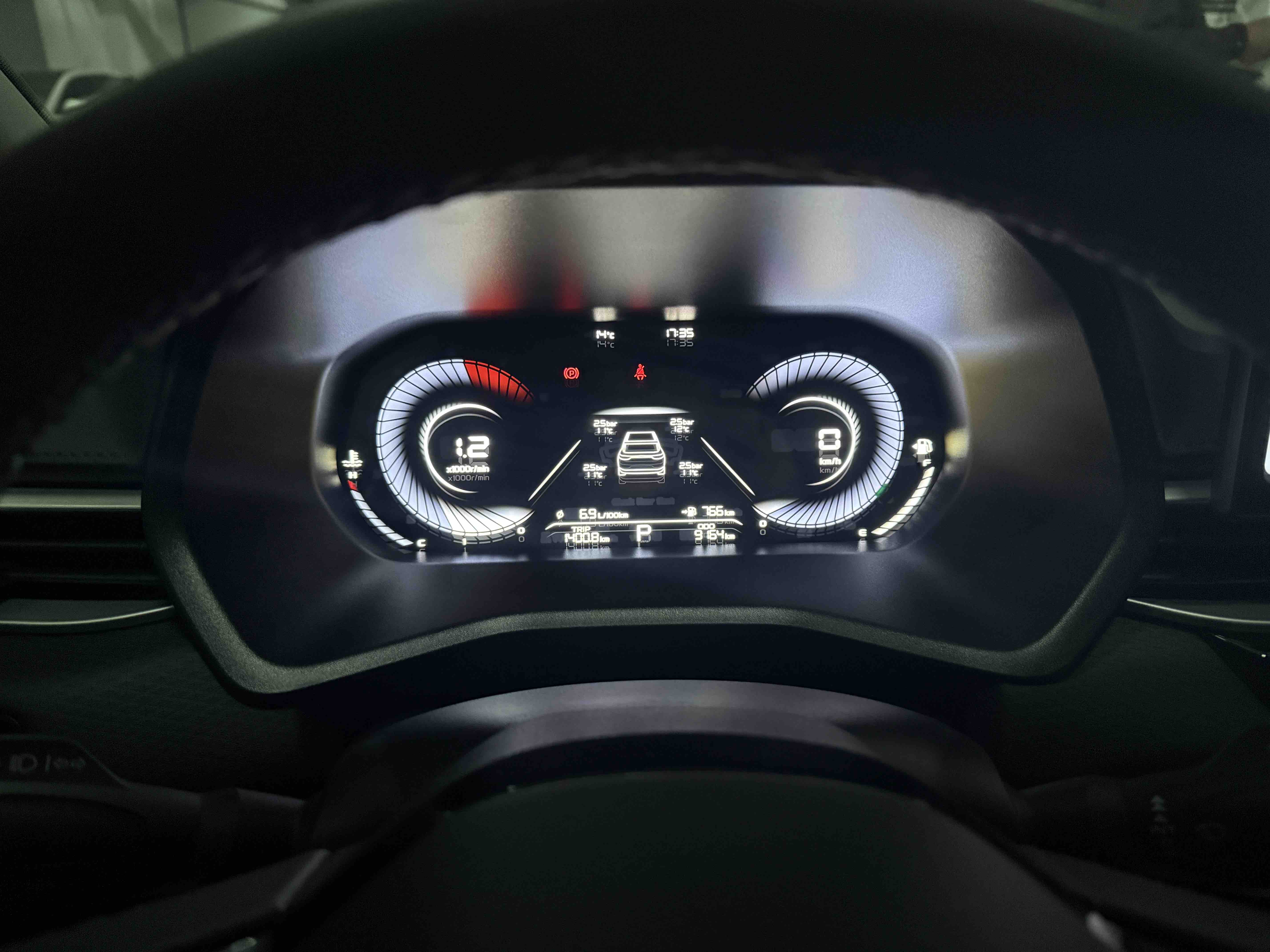 Emgrand 2024 #6 Emgrand 2024 car image #6