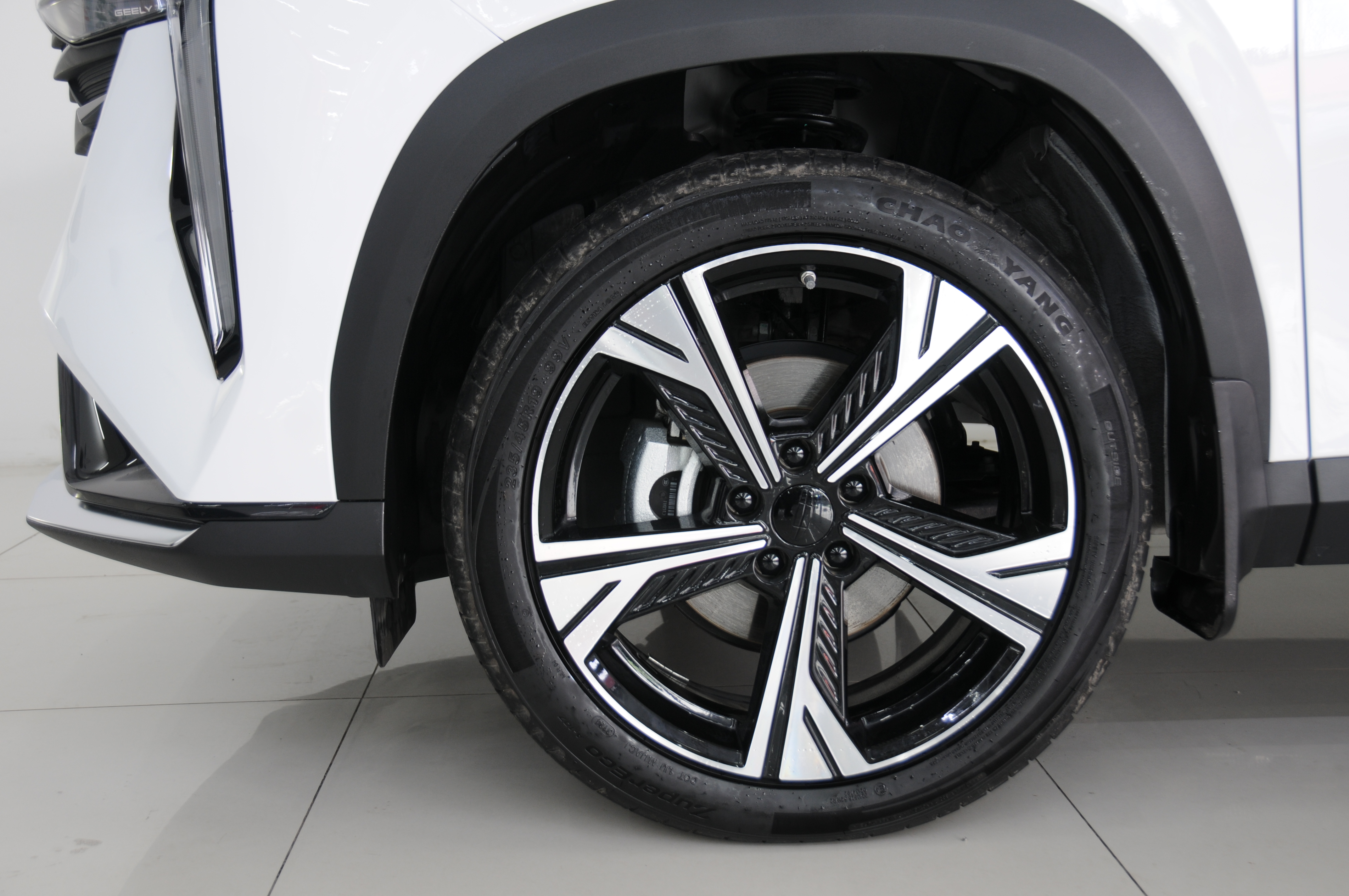 GEELY Boyue 2024 изображение автомобиля #6