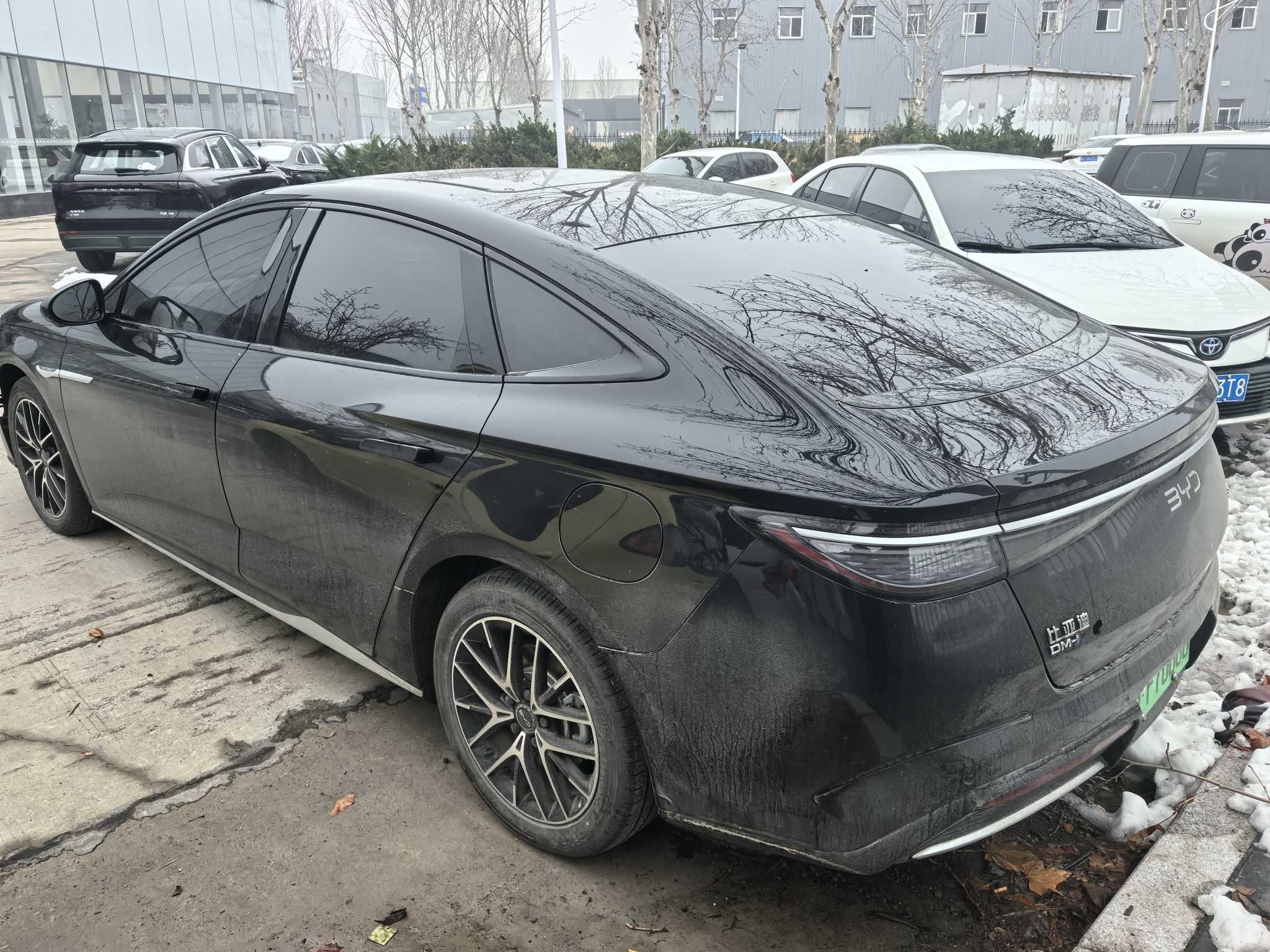 BYD Seal 07 DM-i 2024 صورة سيارة #6