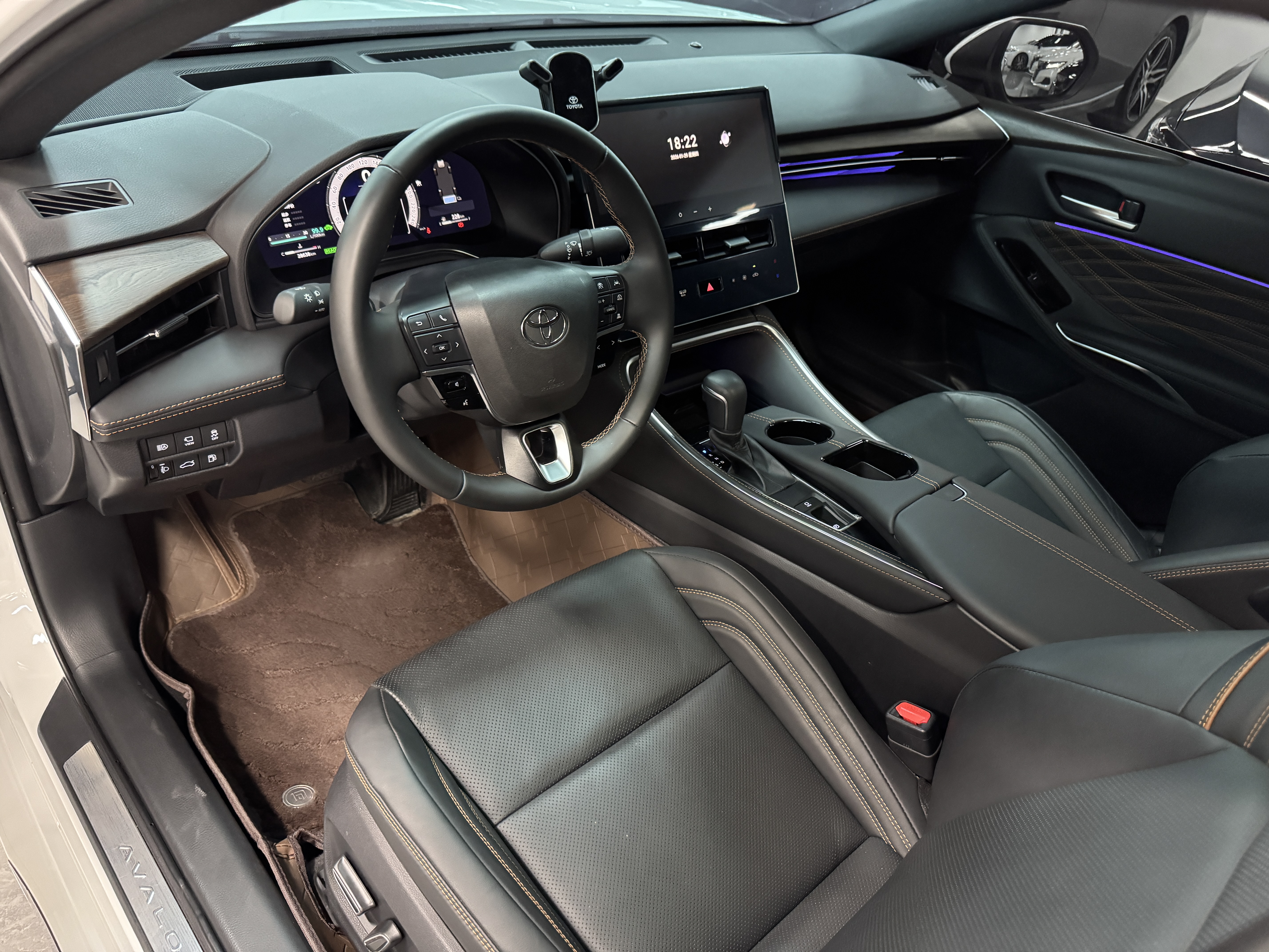 Toyota Avalon 2024 immagine di auto #6