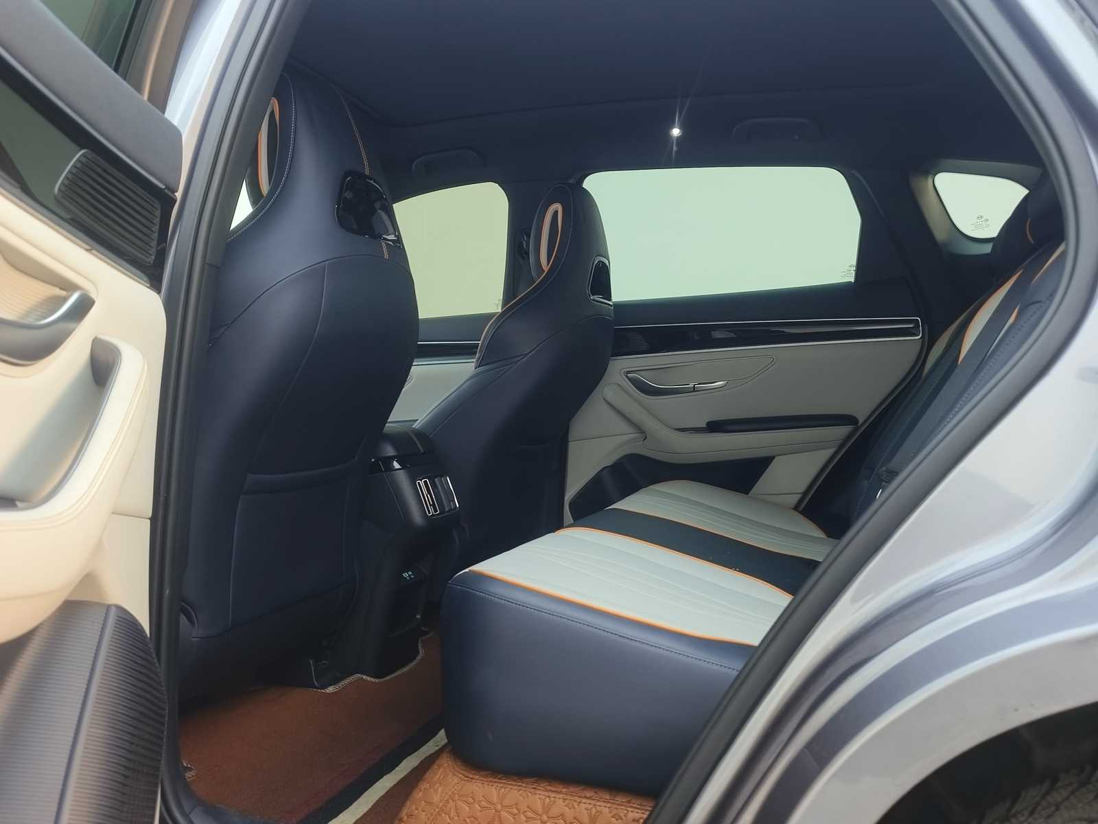 BYD Song Plus New Energy 2025 car image #6