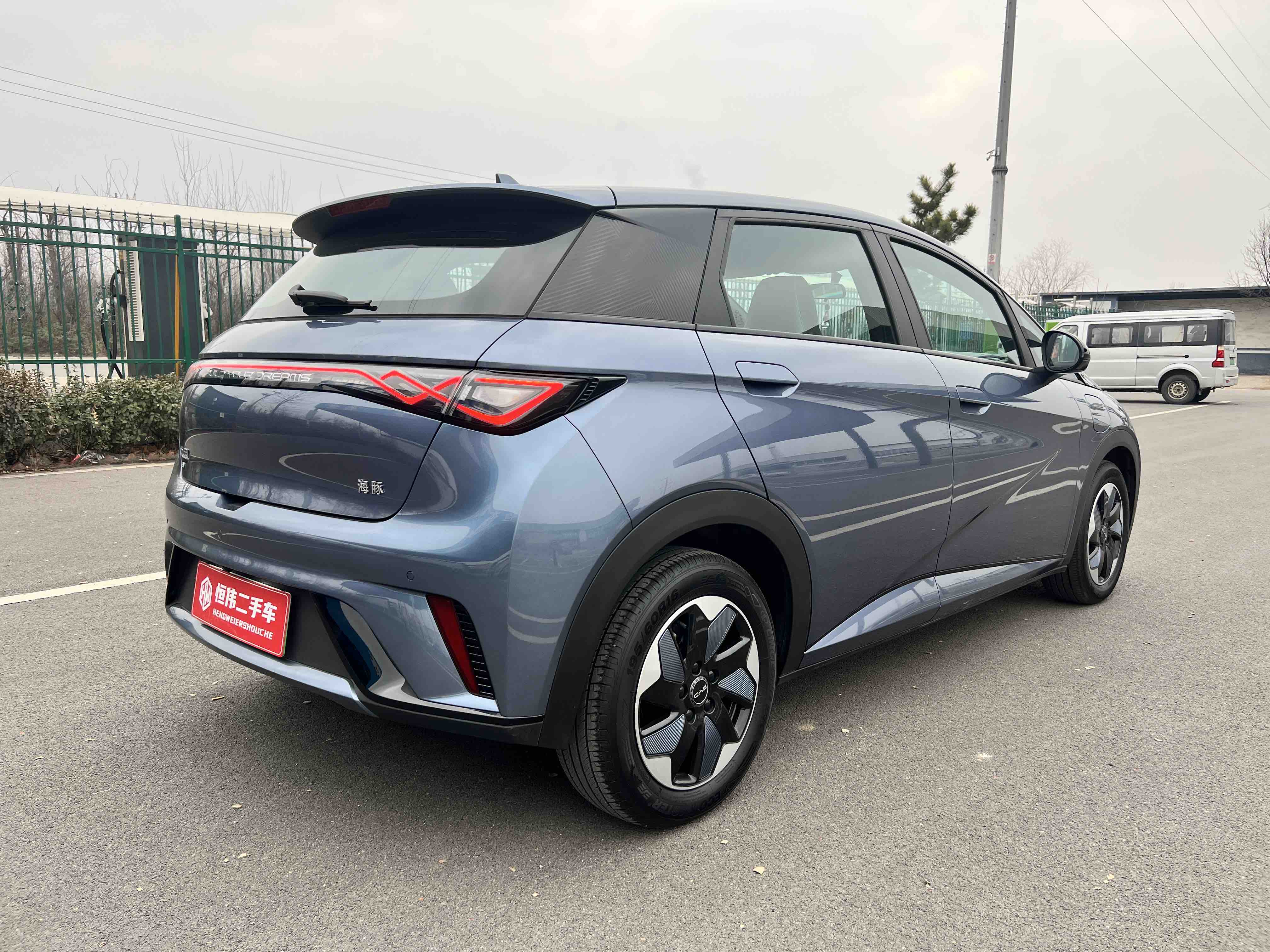 BYD Dolphin 2025 car image #6