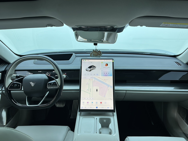 哪吒汽车 哪吒S猎装 2025 #6 哪吒汽车 哪吒S猎装 2025 汽车图片 #6