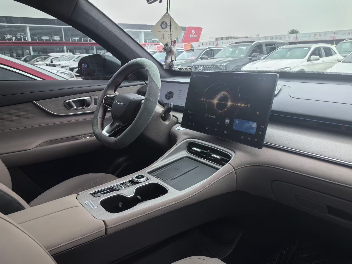 Chery Tiggo 8 Plus e+ 2025 car image #6